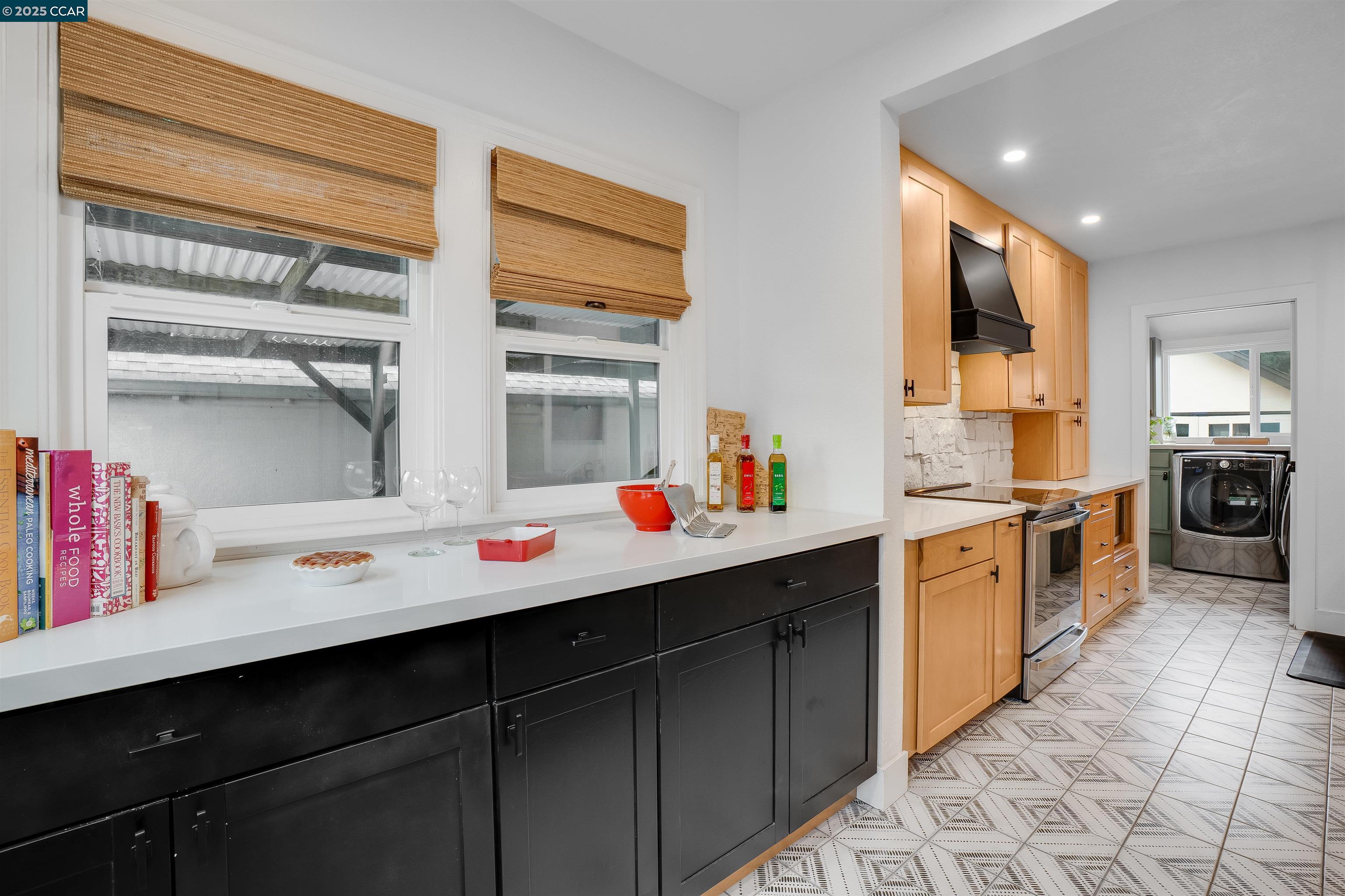 Detail Gallery Image 23 of 60 For 17 Hanns Ave, Vallejo,  CA 94590 - 4 Beds | 2 Baths