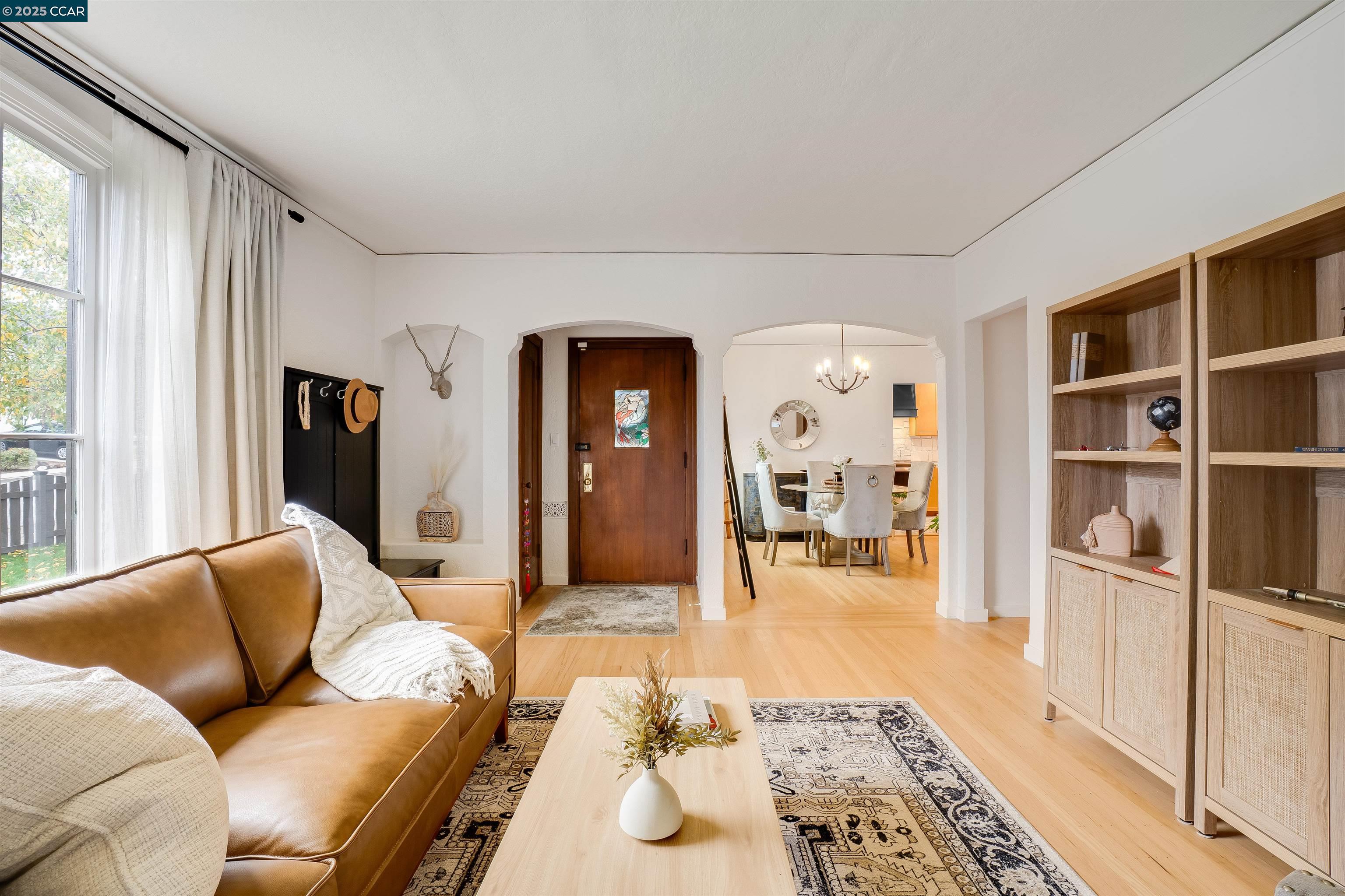 Detail Gallery Image 8 of 60 For 17 Hanns Ave, Vallejo,  CA 94590 - 4 Beds | 2 Baths