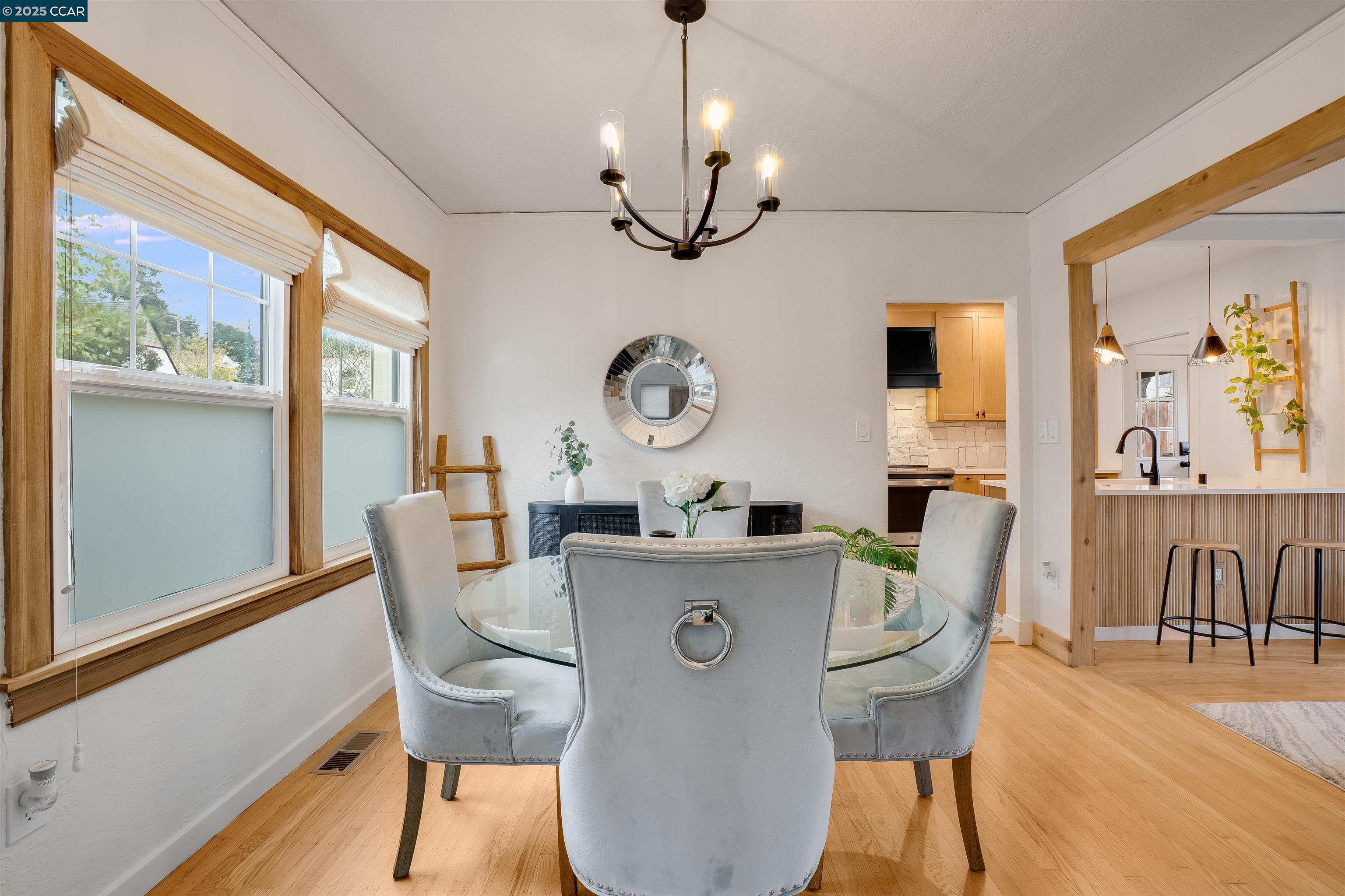 Detail Gallery Image 9 of 60 For 17 Hanns Ave, Vallejo,  CA 94590 - 4 Beds | 2 Baths