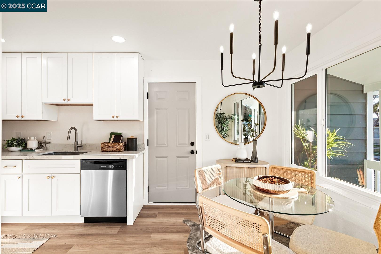 Detail Gallery Image 13 of 46 For 1406 Monterey St, Richmond,  CA 94804 - 2 Beds | 1 Baths