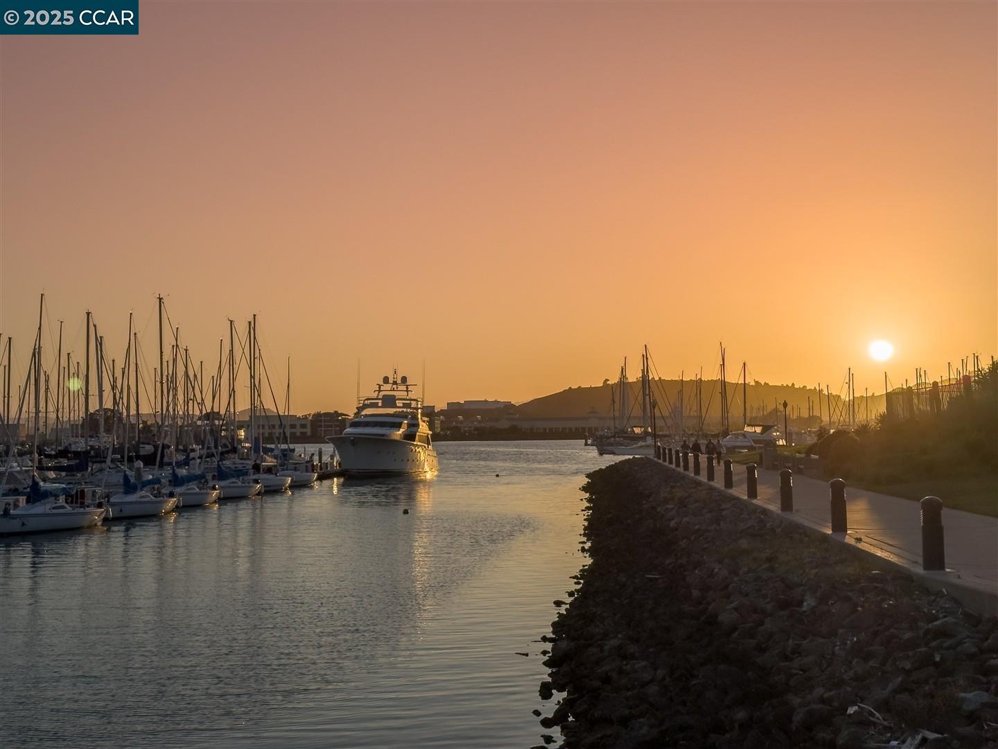 Detail Gallery Image 43 of 46 For 1406 Monterey St, Richmond,  CA 94804 - 2 Beds | 1 Baths