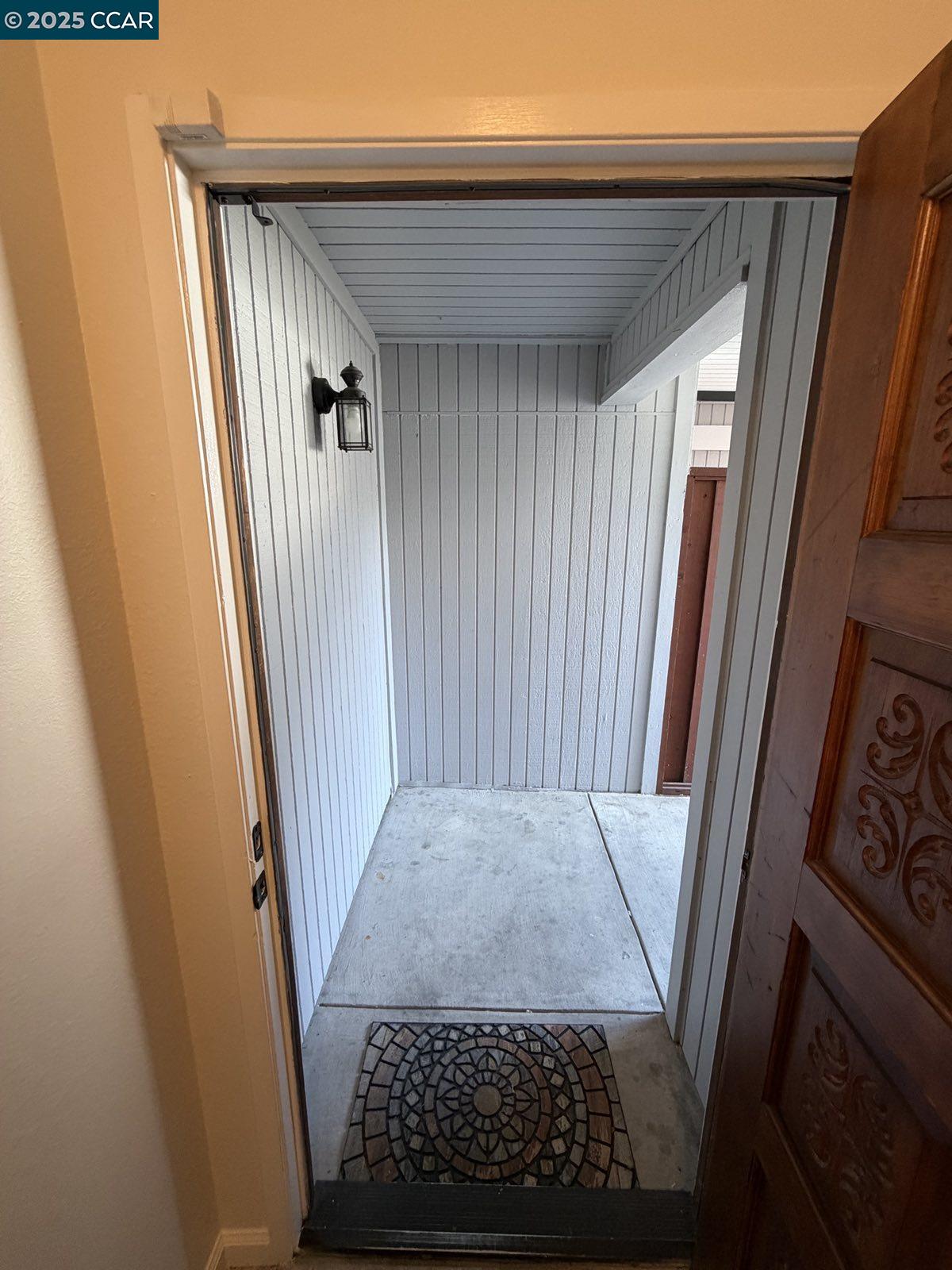 Detail Gallery Image 11 of 40 For 105 via Cabrera Ln, Martinez,  CA 94553 - 3 Beds | 2/1 Baths
