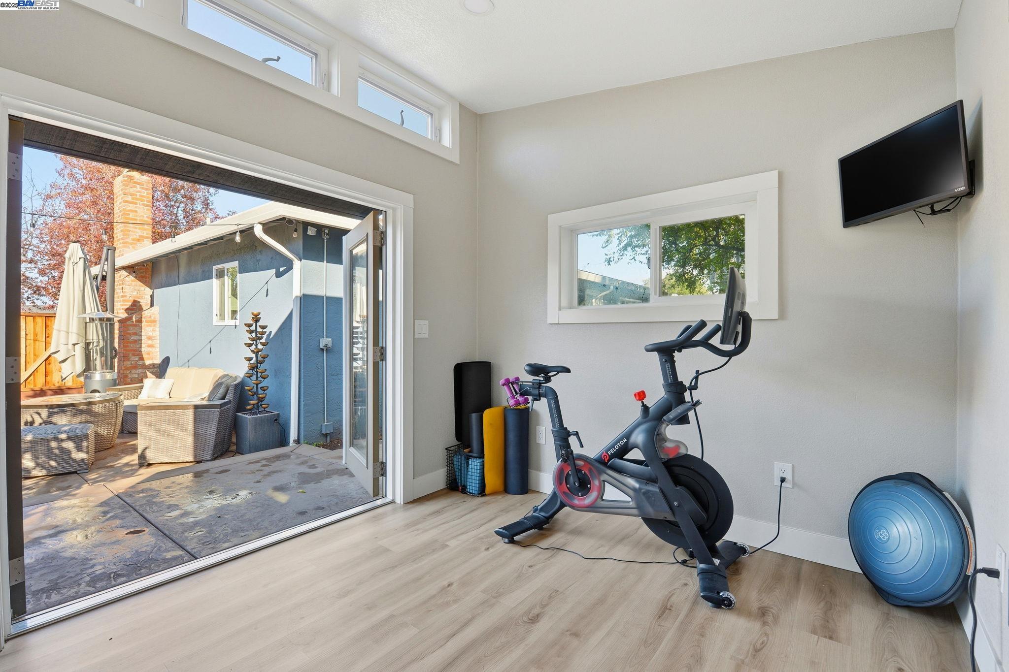 Detail Gallery Image 29 of 38 For 1341 Maryland Dr, Concord,  CA 94521 - 3 Beds | 1/1 Baths