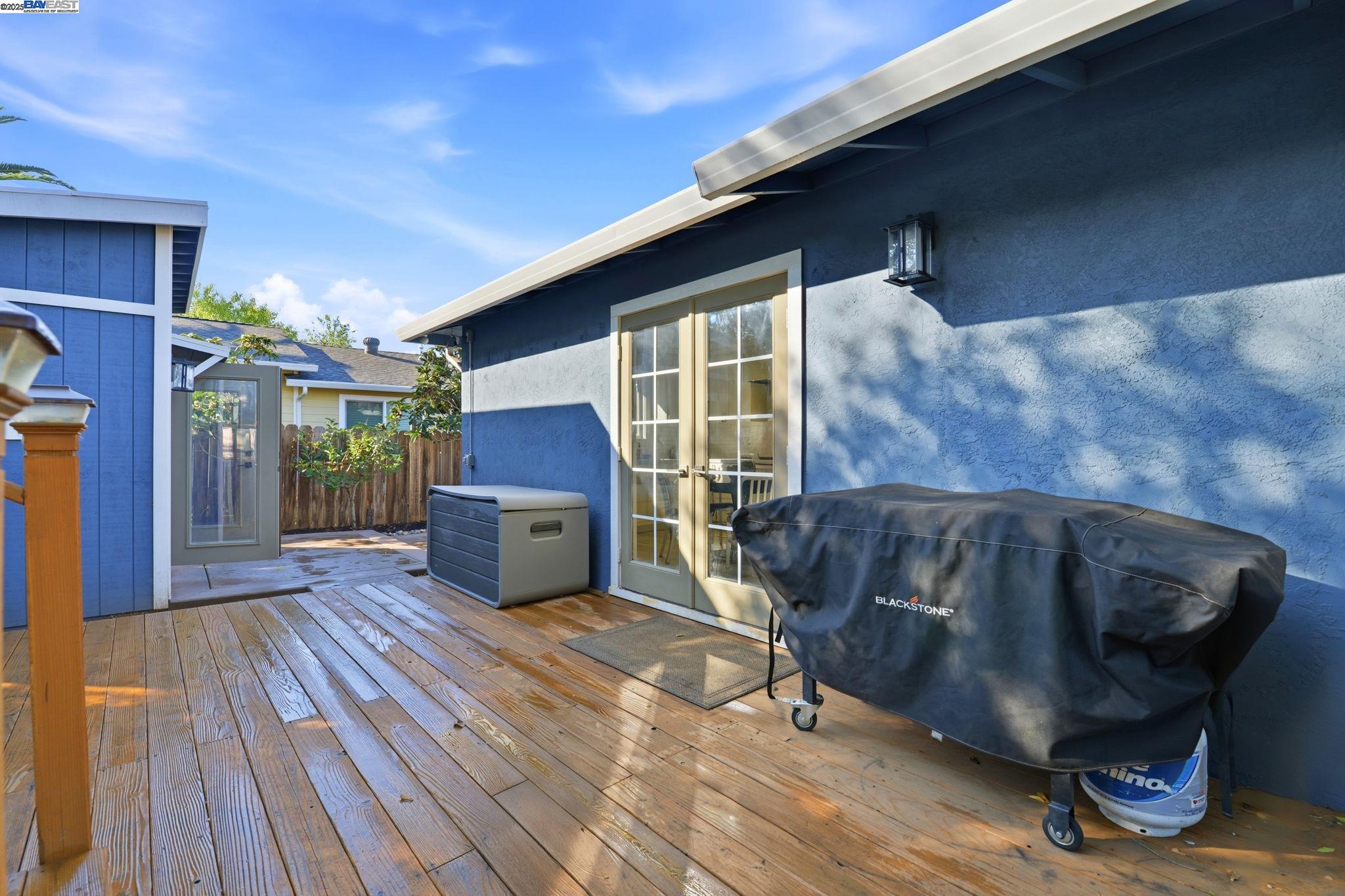 Detail Gallery Image 32 of 38 For 1341 Maryland Dr, Concord,  CA 94521 - 3 Beds | 1/1 Baths