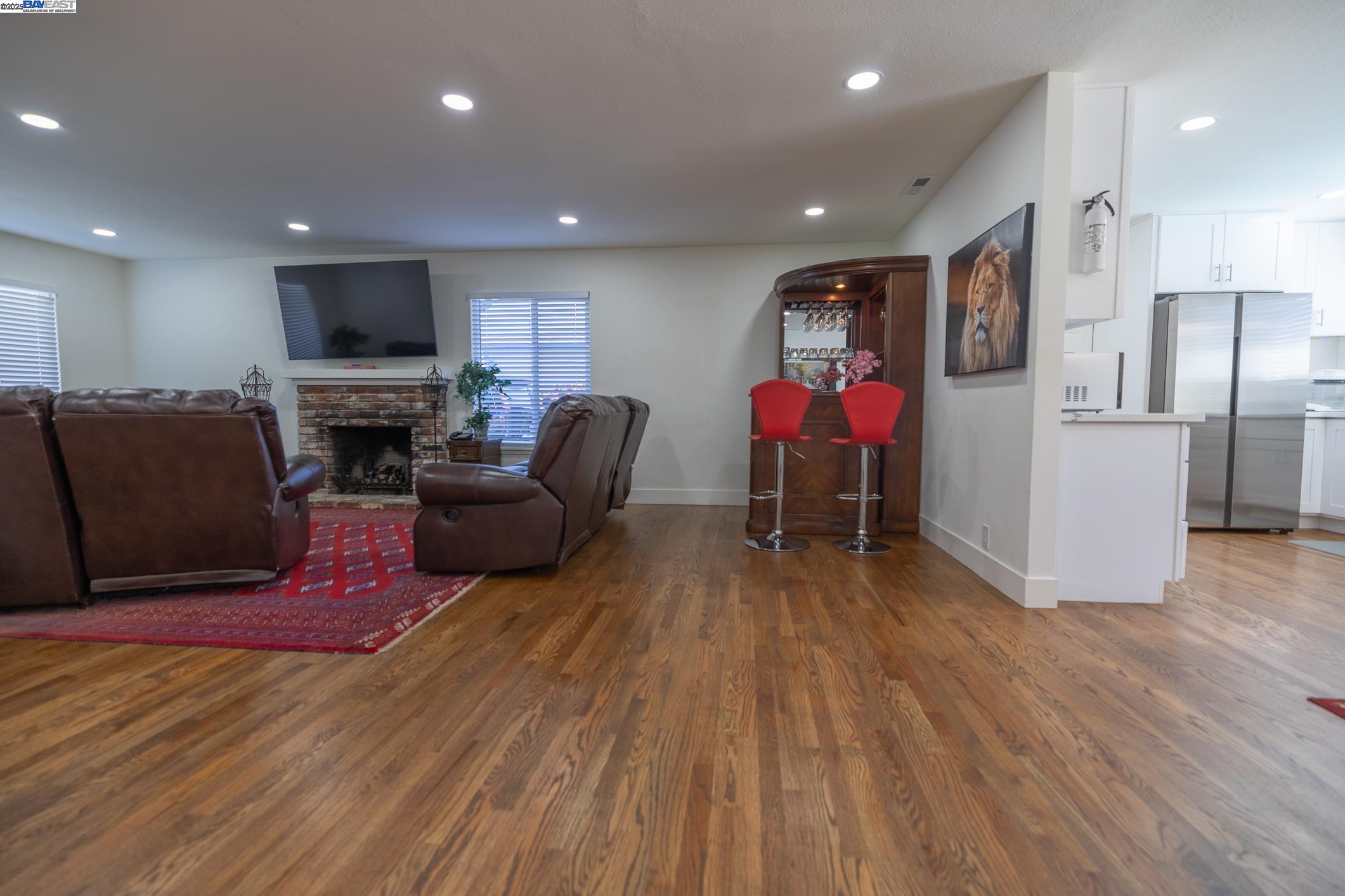 Detail Gallery Image 16 of 58 For 767 Lemos Ave, Salinas,  CA 93901 - 3 Beds | 2 Baths