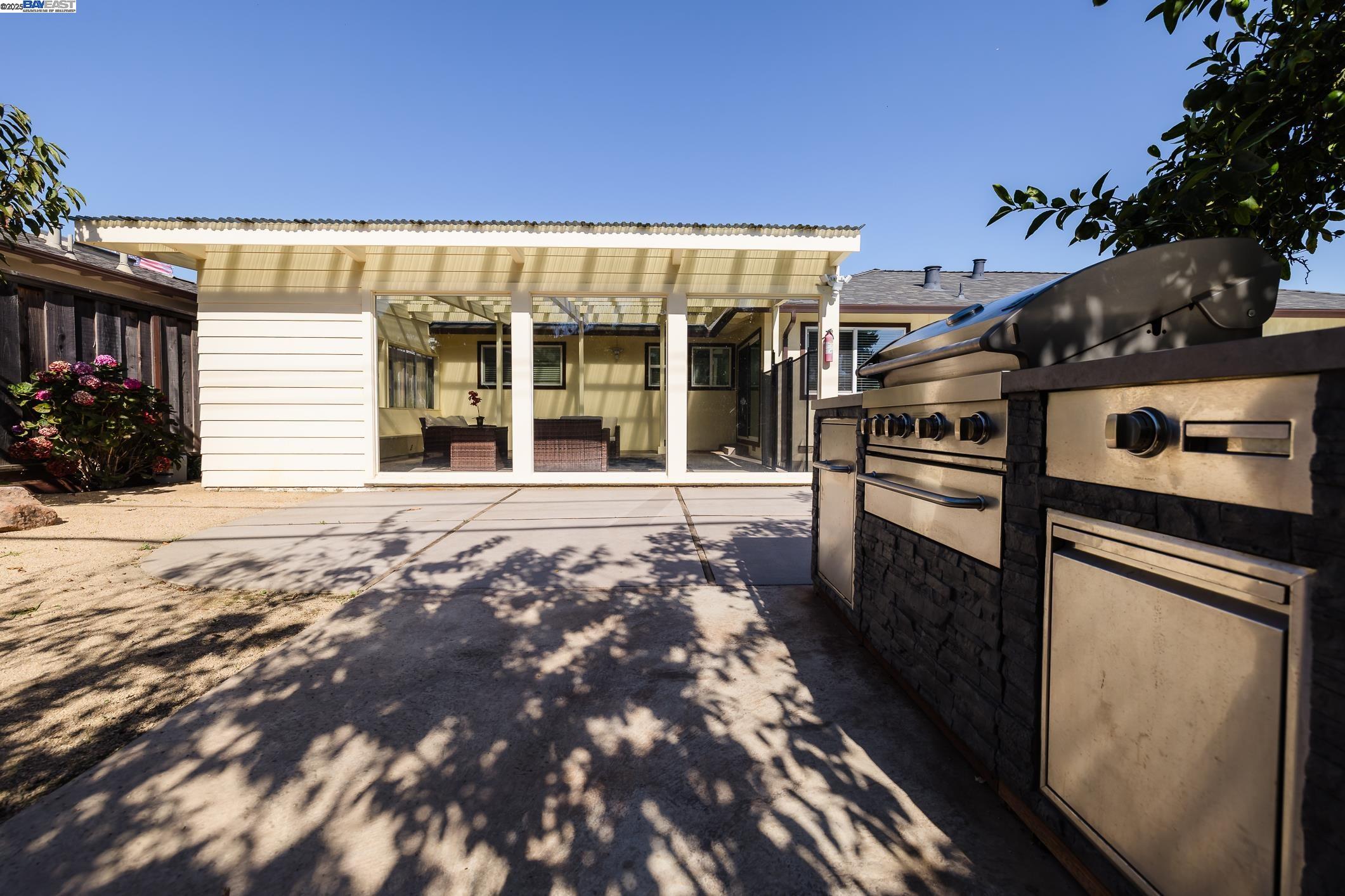 Detail Gallery Image 52 of 58 For 767 Lemos Ave, Salinas,  CA 93901 - 3 Beds | 2 Baths