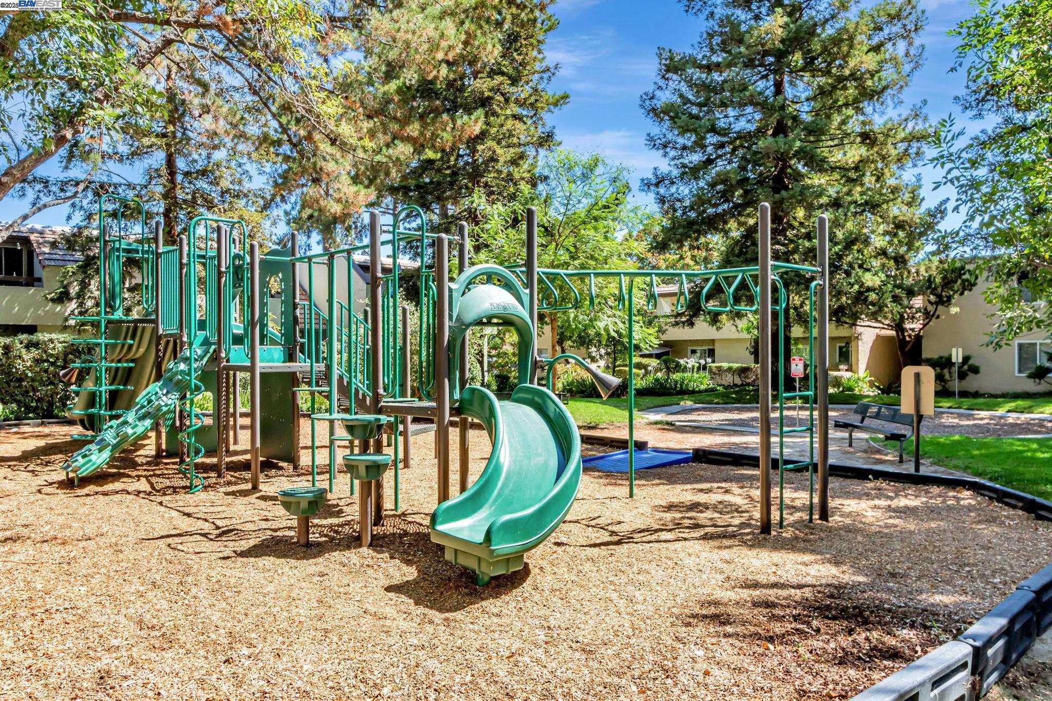 Detail Gallery Image 23 of 45 For 291 Tradewinds Dr #7,  San Jose,  CA 95123 - 2 Beds | 1 Baths