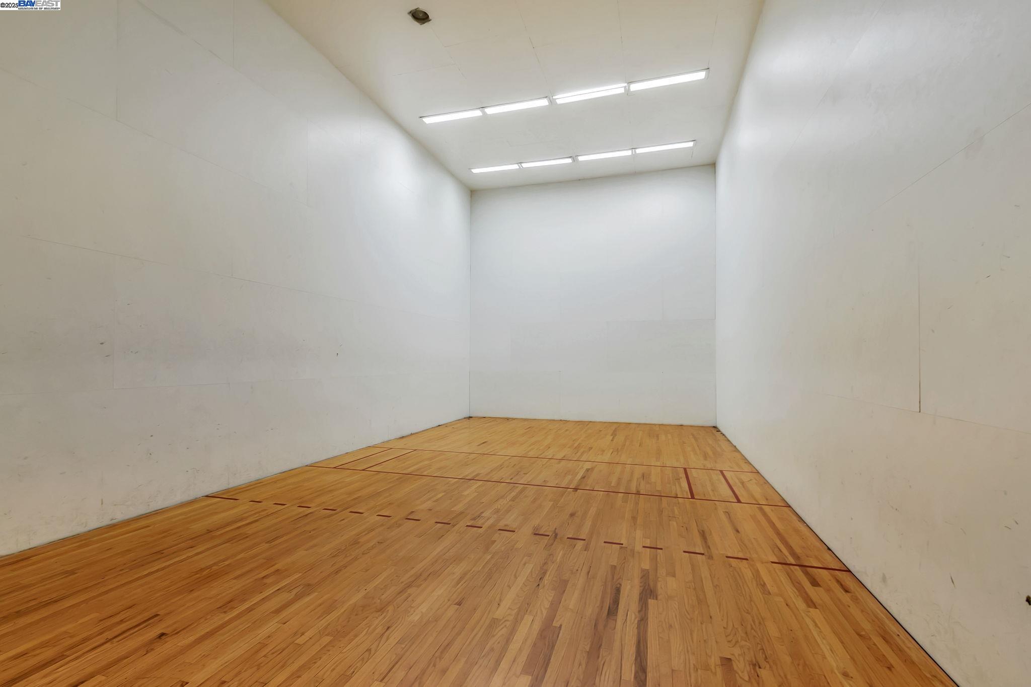 Detail Gallery Image 32 of 45 For 291 Tradewinds Dr #7,  San Jose,  CA 95123 - 2 Beds | 1 Baths