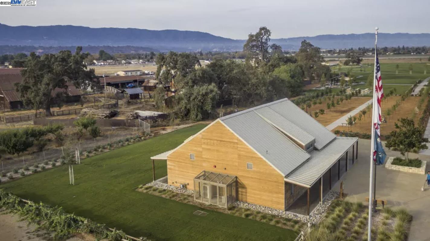 Detail Gallery Image 41 of 45 For 291 Tradewinds Dr #7,  San Jose,  CA 95123 - 2 Beds | 1 Baths