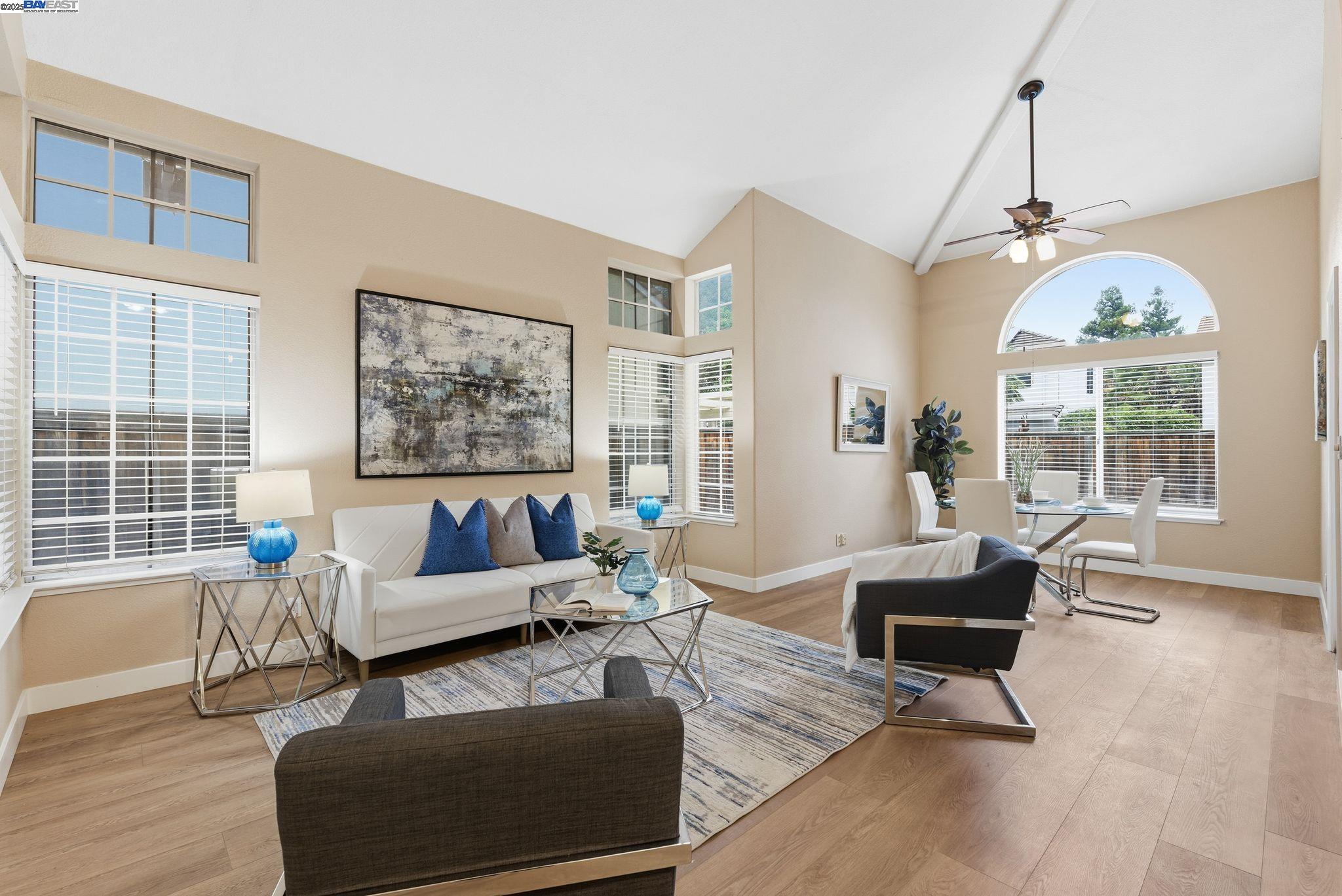 Detail Gallery Image 2 of 40 For 1660 Tahoe Cir, Tracy,  CA 95376 - 4 Beds | 3 Baths