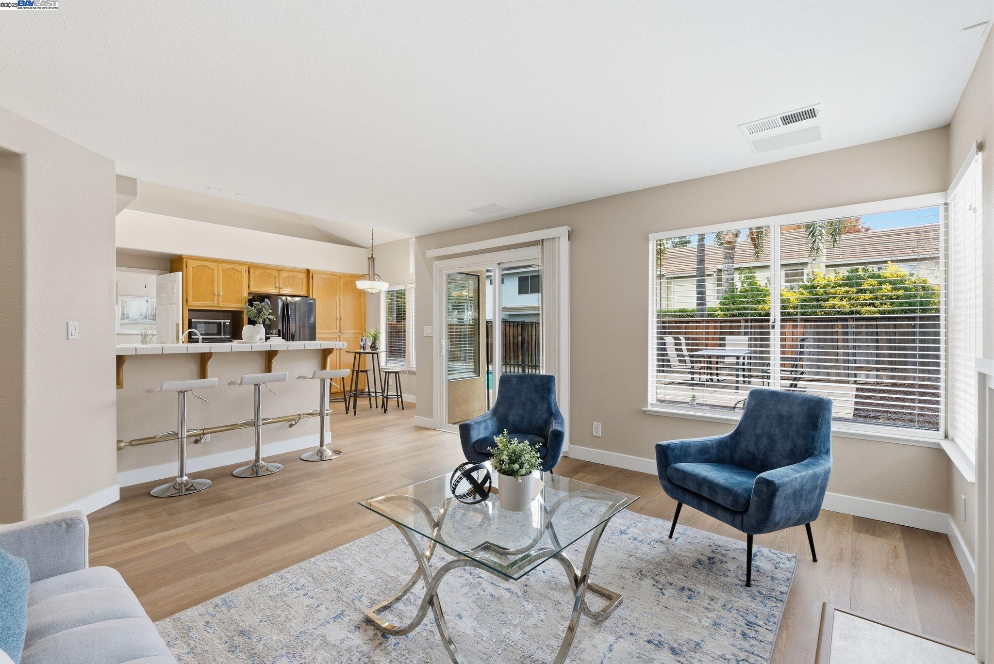 Detail Gallery Image 16 of 40 For 1660 Tahoe Cir, Tracy,  CA 95376 - 4 Beds | 3 Baths