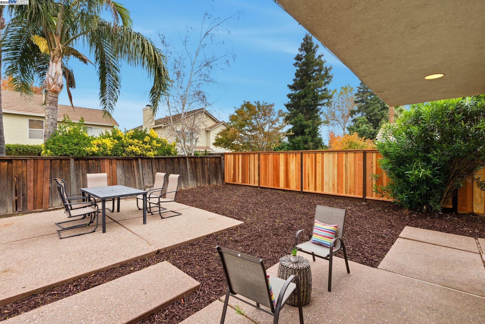 Detail Gallery Image 34 of 40 For 1660 Tahoe Cir, Tracy,  CA 95376 - 4 Beds | 3 Baths