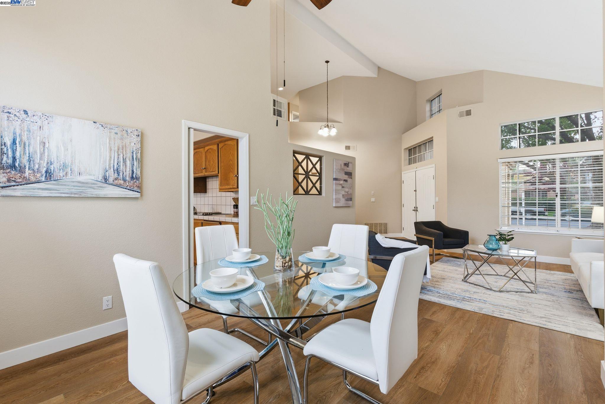 Detail Gallery Image 9 of 40 For 1660 Tahoe Cir, Tracy,  CA 95376 - 4 Beds | 3 Baths