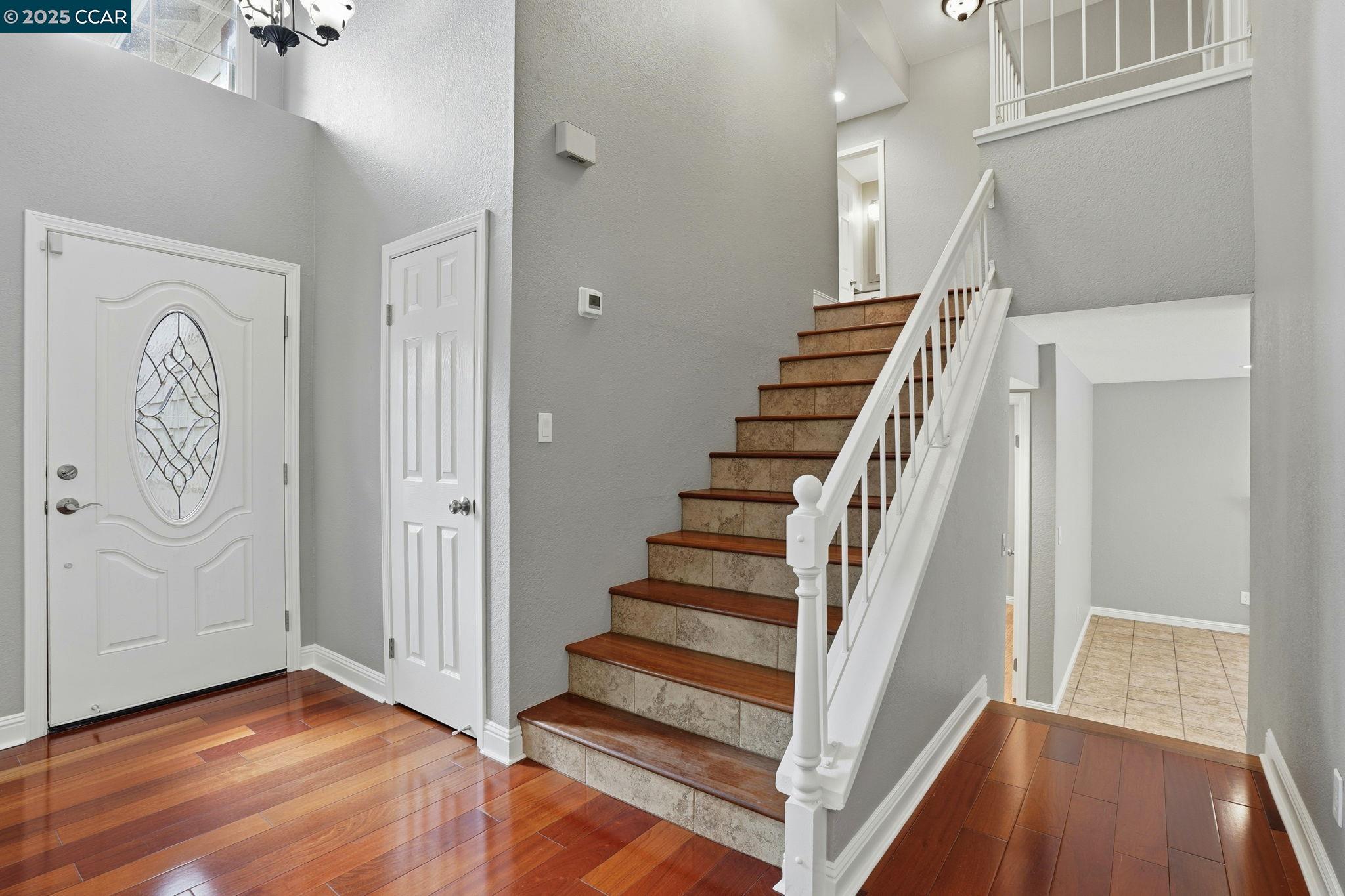 Front Image Thumbnail for CC41118314