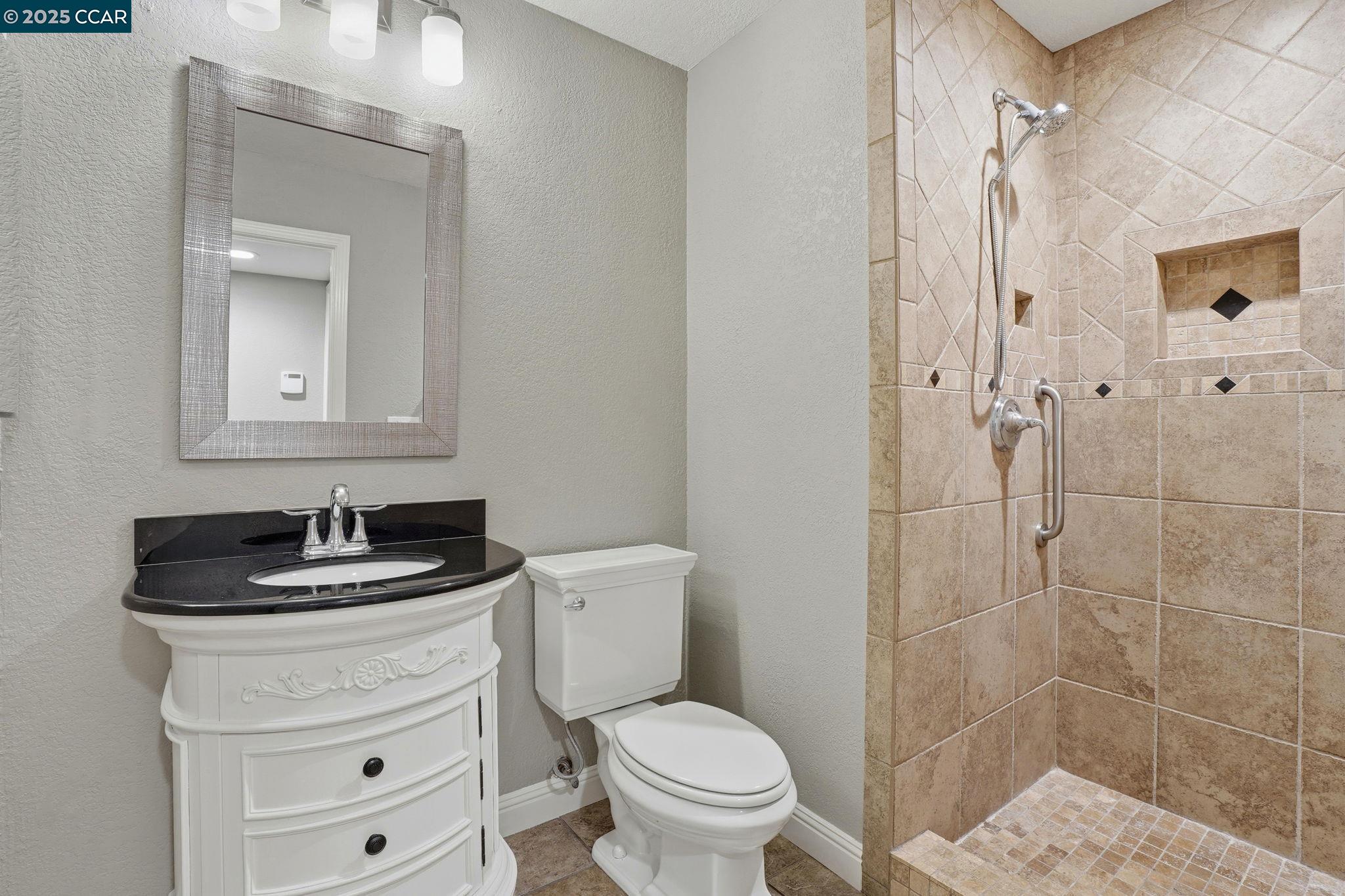 Detail Gallery Image 42 of 60 For 3025 Sunflower Dr, Antioch,  CA 94531 - 4 Beds | 3 Baths