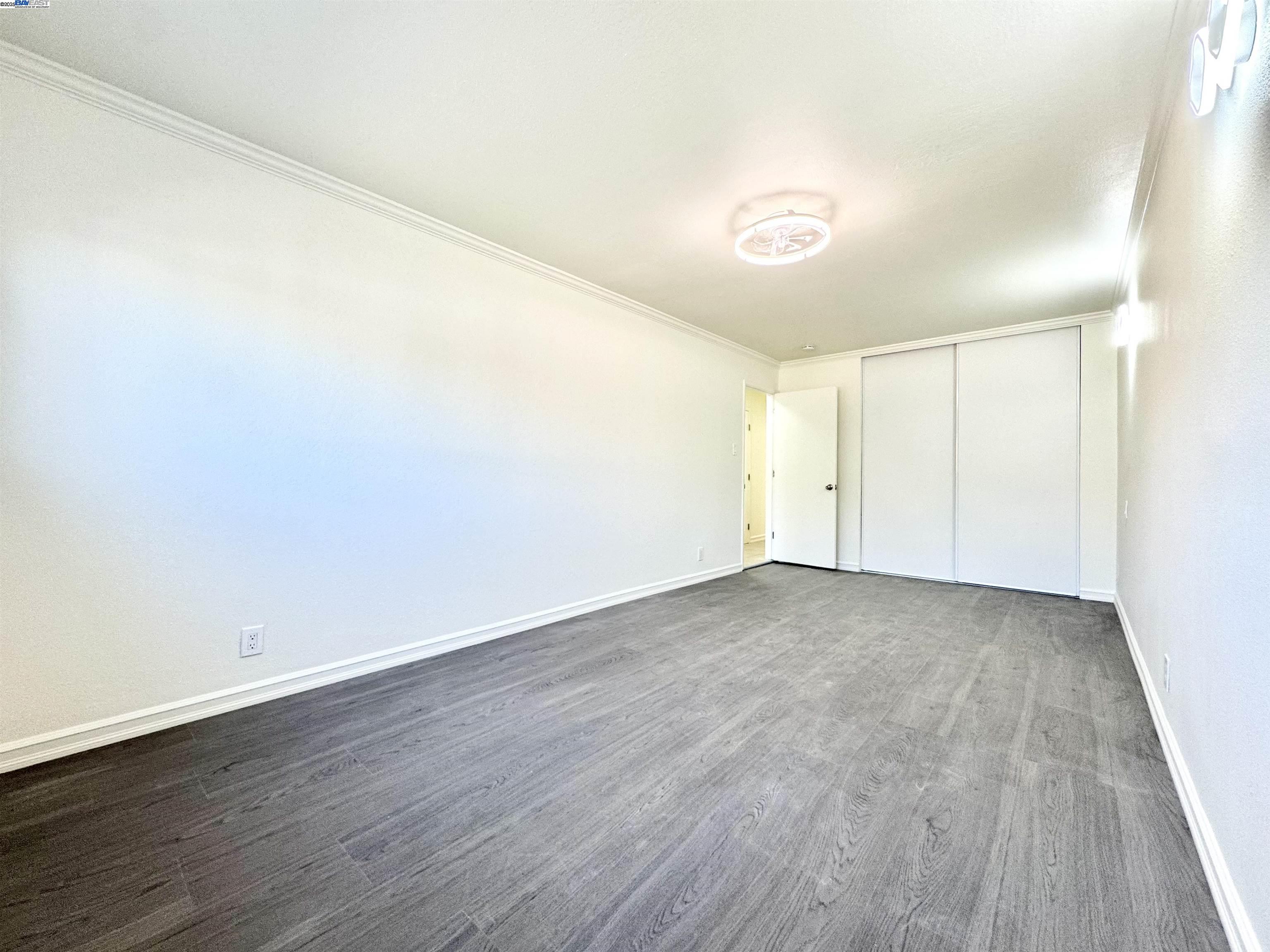 Detail Gallery Image 26 of 44 For 15560 W Calgary St, San Leandro,  CA 94579-2268 - 3 Beds | 2 Baths