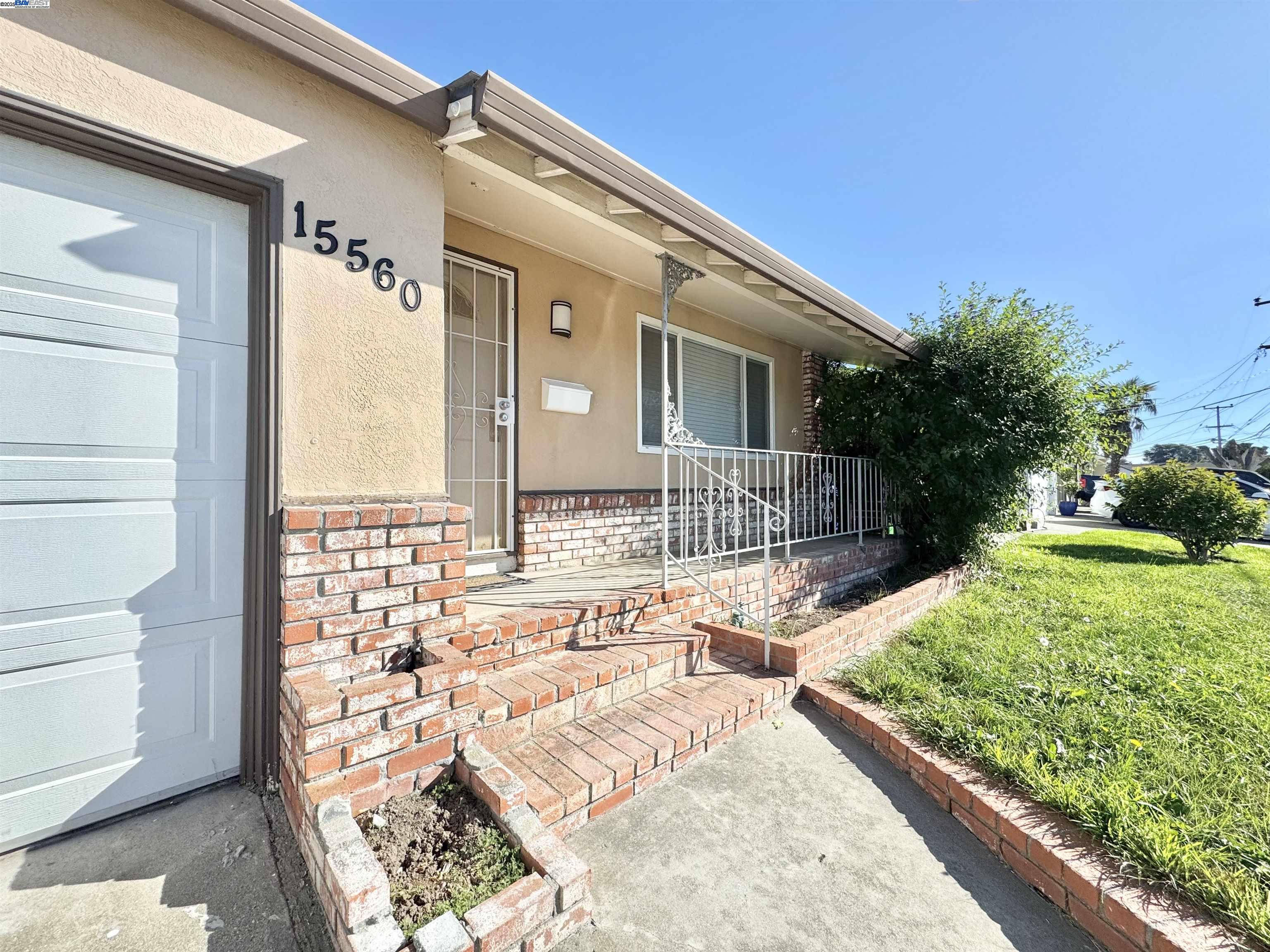 Detail Gallery Image 41 of 44 For 15560 W Calgary St, San Leandro,  CA 94579-2268 - 3 Beds | 2 Baths