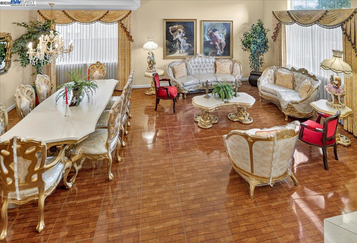 Detail Gallery Image 20 of 59 For 3505 Park Ridge Dr, Richmond,  CA 94806 - 5 Beds | 4 Baths