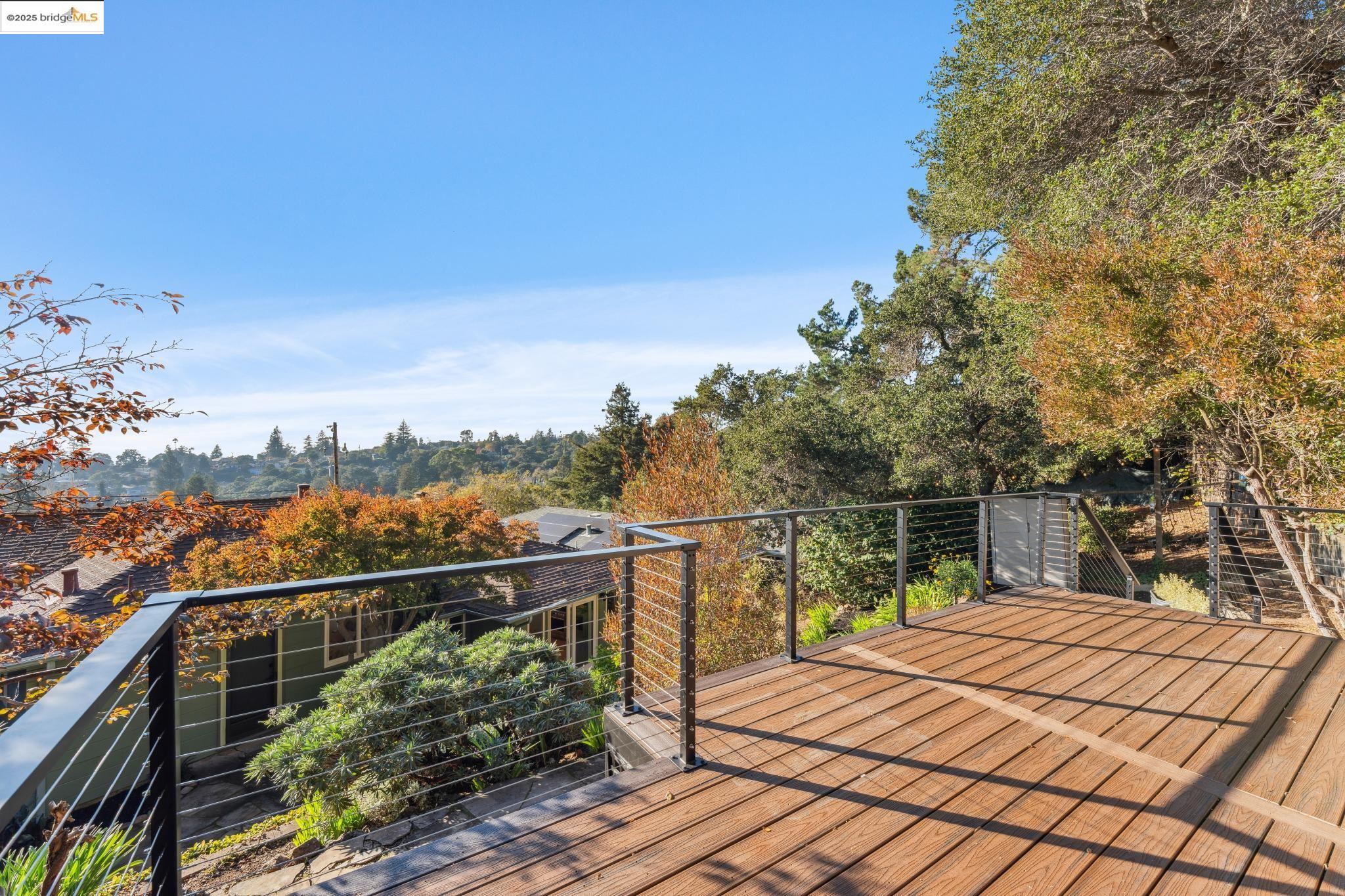 Detail Gallery Image 26 of 60 For 4671 Stauffer Pl, Oakland,  CA 94619 - 3 Beds | 3/1 Baths