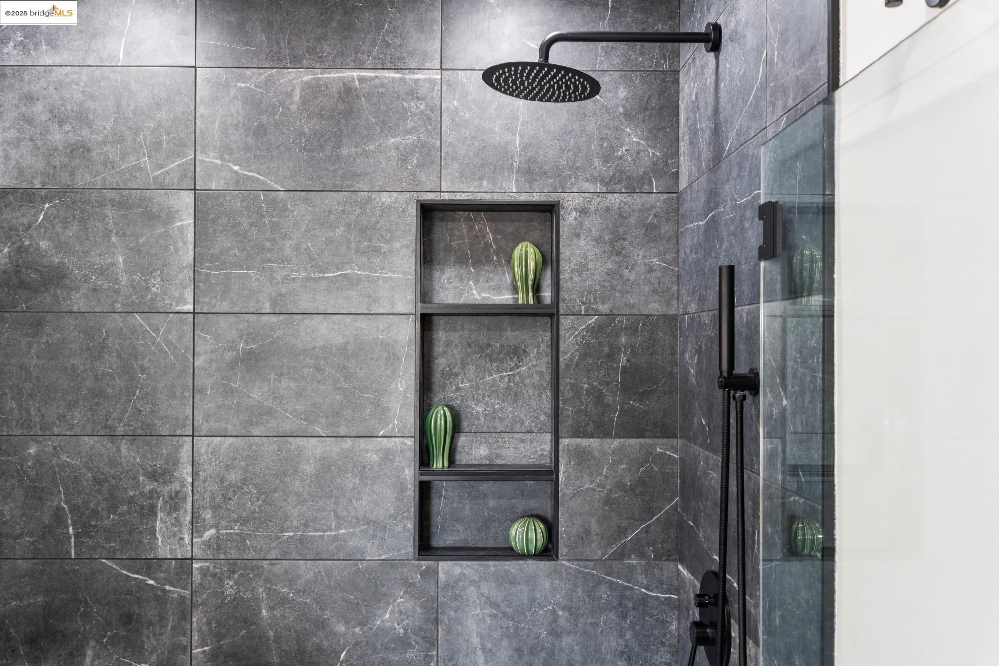 Detail Gallery Image 37 of 60 For 4671 Stauffer Pl, Oakland,  CA 94619 - 3 Beds | 3/1 Baths