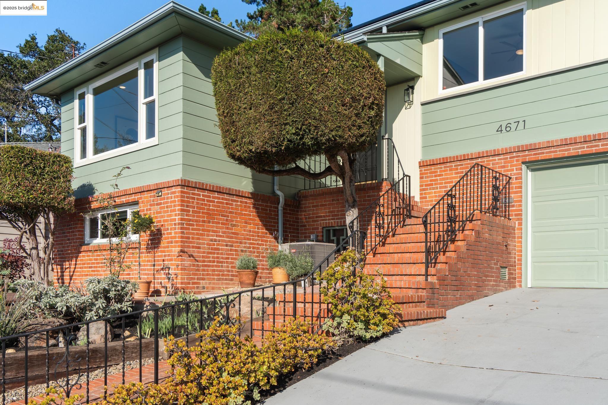 Detail Gallery Image 44 of 60 For 4671 Stauffer Pl, Oakland,  CA 94619 - 3 Beds | 3/1 Baths