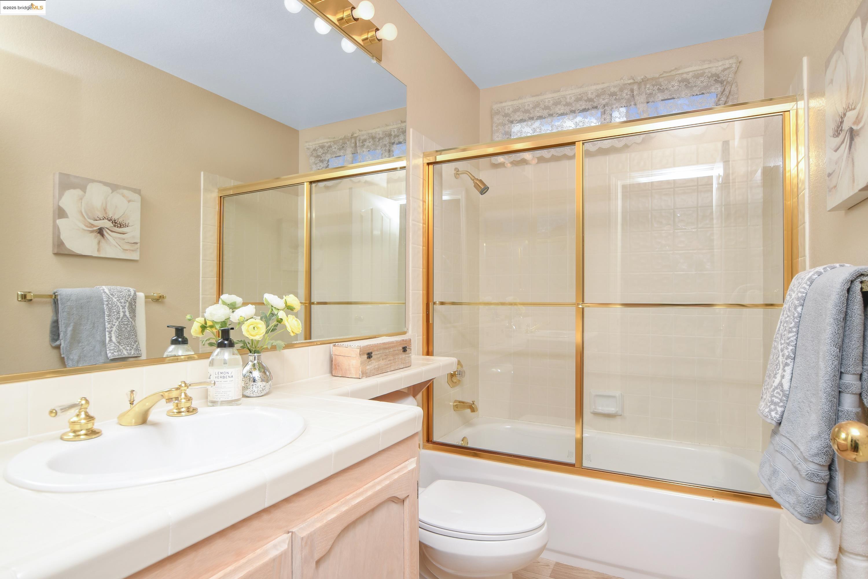 Detail Gallery Image 23 of 32 For 2675 Cherry Hills Dr, Discovery Bay,  CA 94505 - 3 Beds | 2/1 Baths