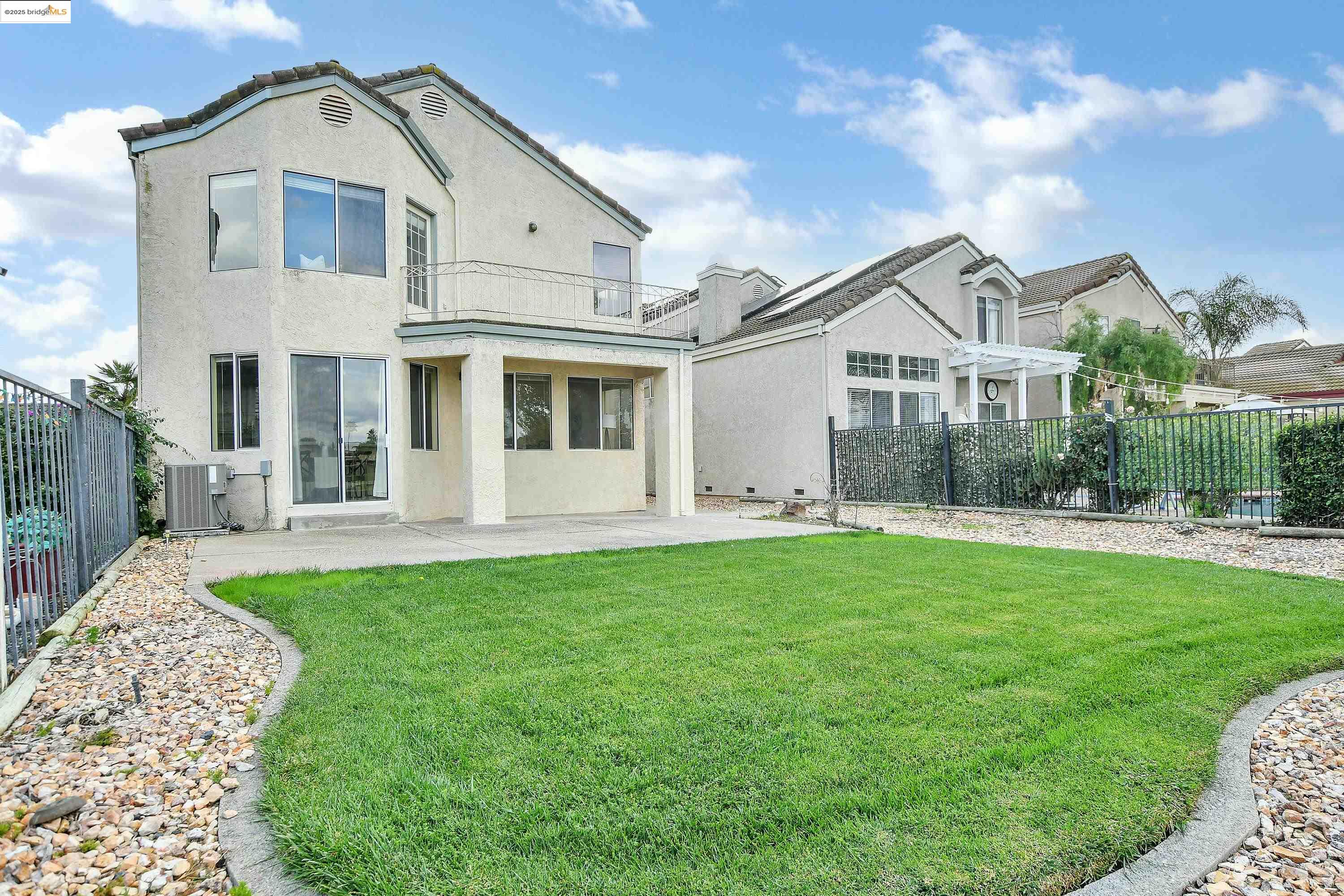 Detail Gallery Image 24 of 32 For 2675 Cherry Hills Dr, Discovery Bay,  CA 94505 - 3 Beds | 2/1 Baths