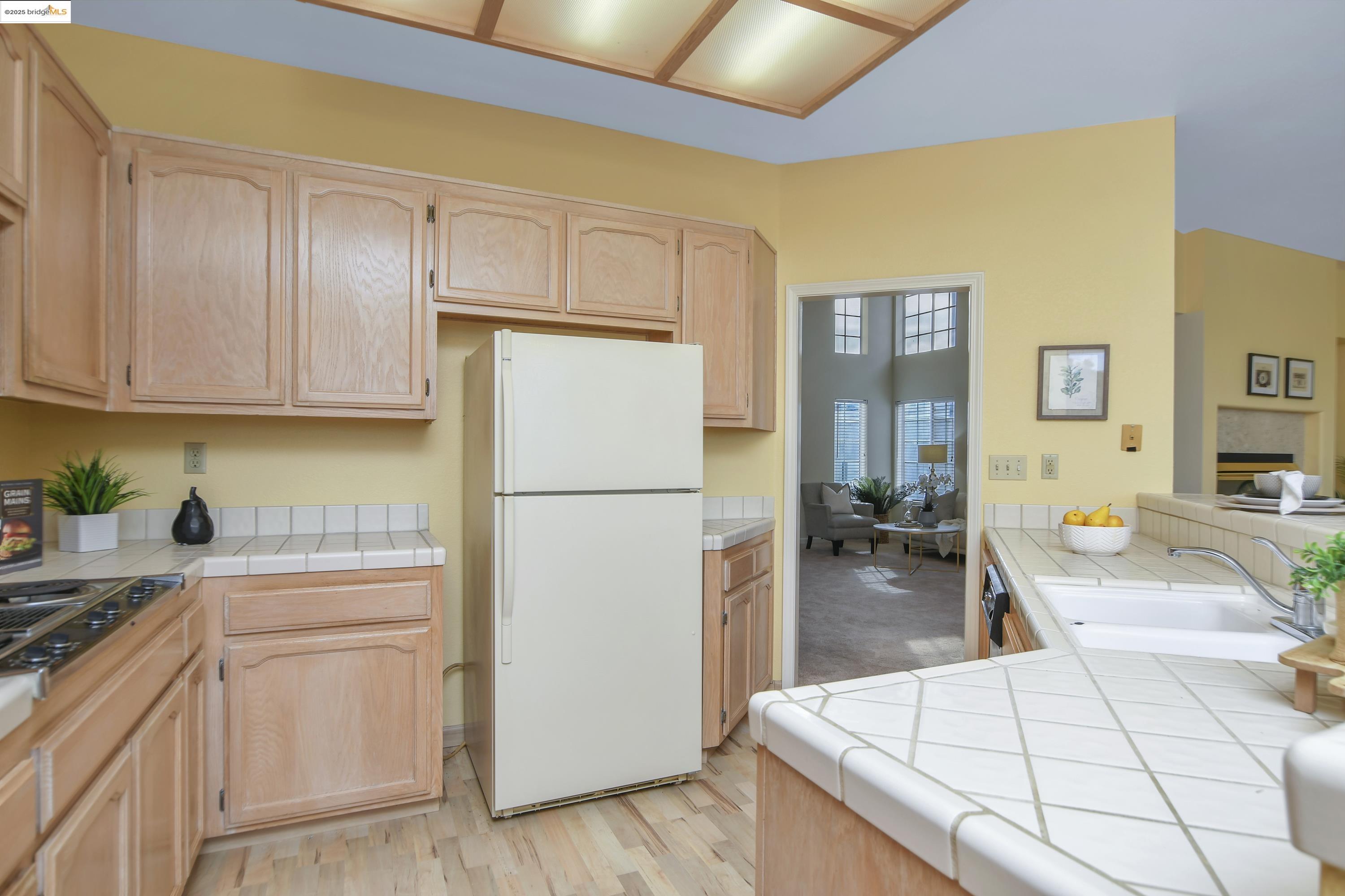 Detail Gallery Image 9 of 32 For 2675 Cherry Hills Dr, Discovery Bay,  CA 94505 - 3 Beds | 2/1 Baths