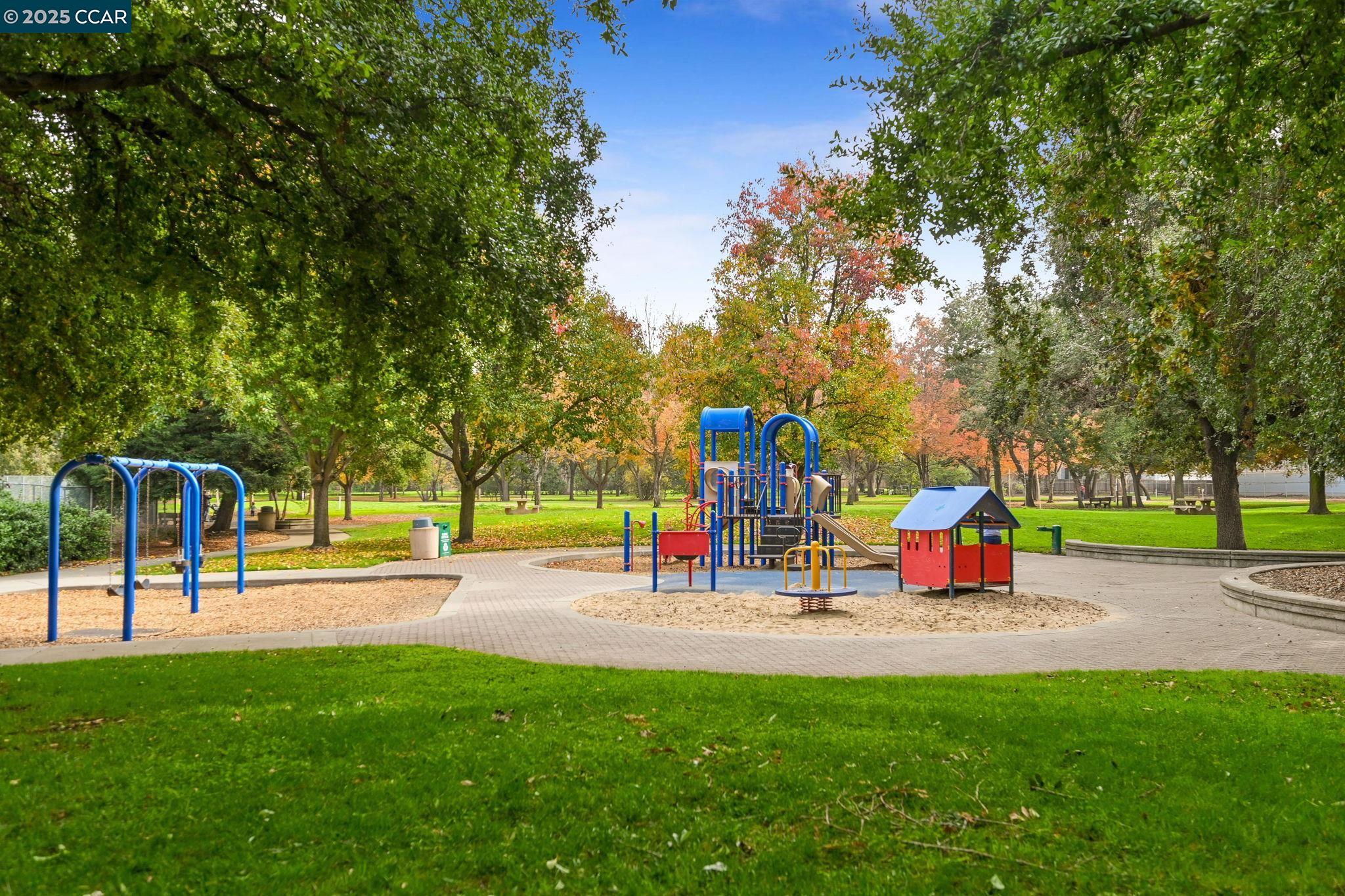 Photo #30: 41118324 Listing: Photo #30