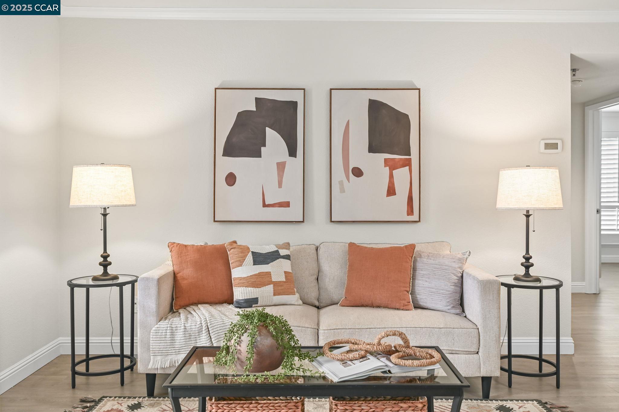 Photo #4: 41118324 Listing: Photo #4