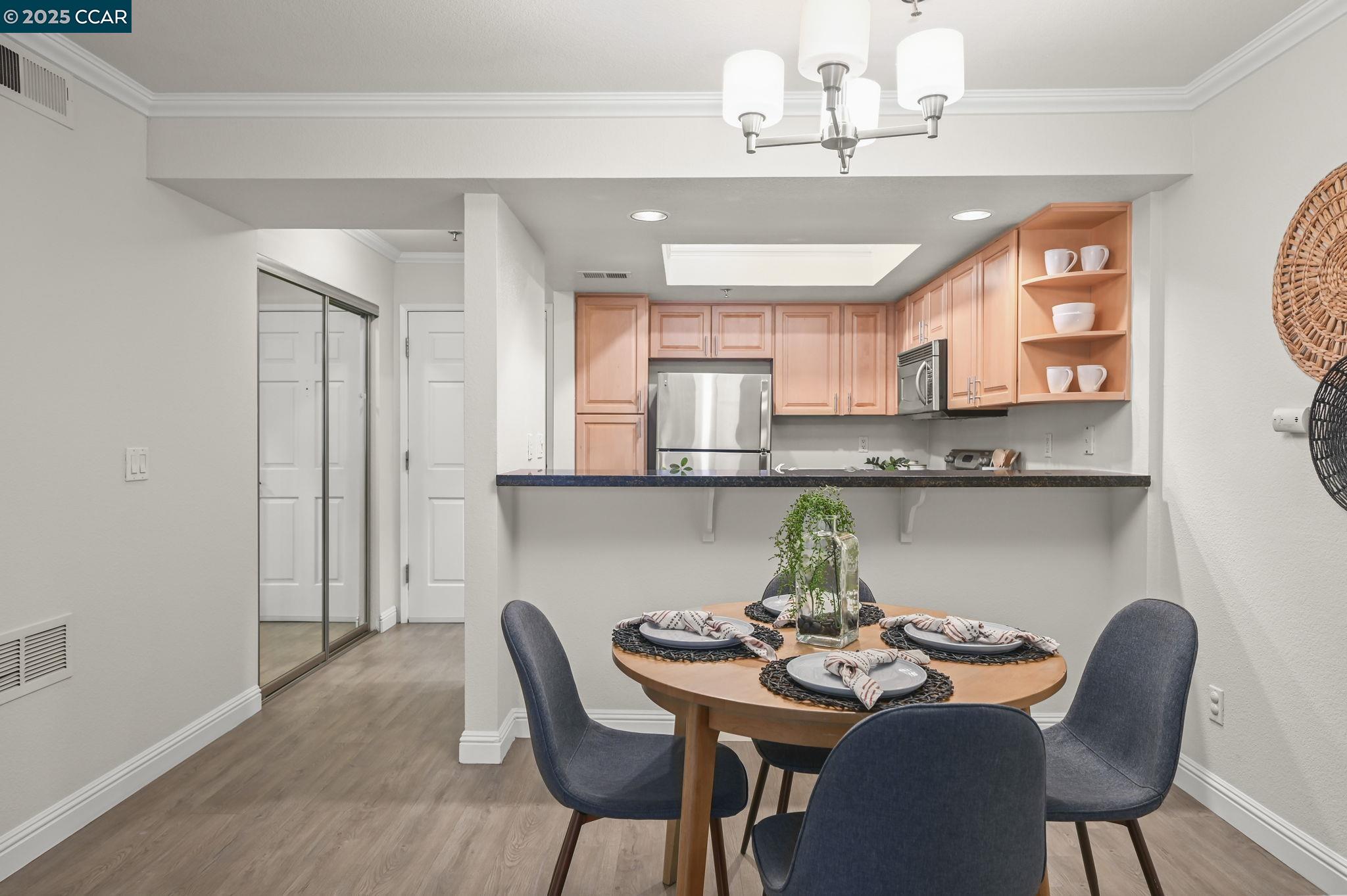 Photo #6: 41118324 Listing: Photo #6