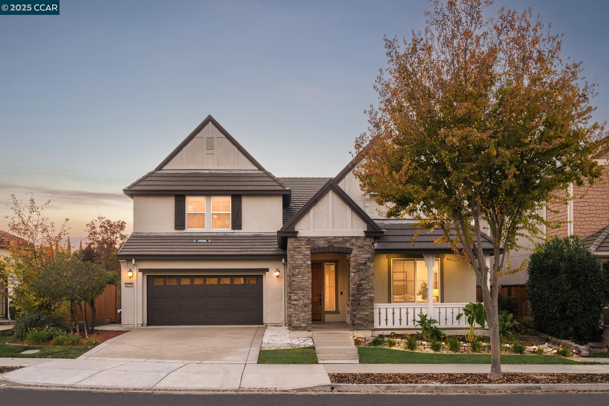 Front Image Thumbnail for CC41118327