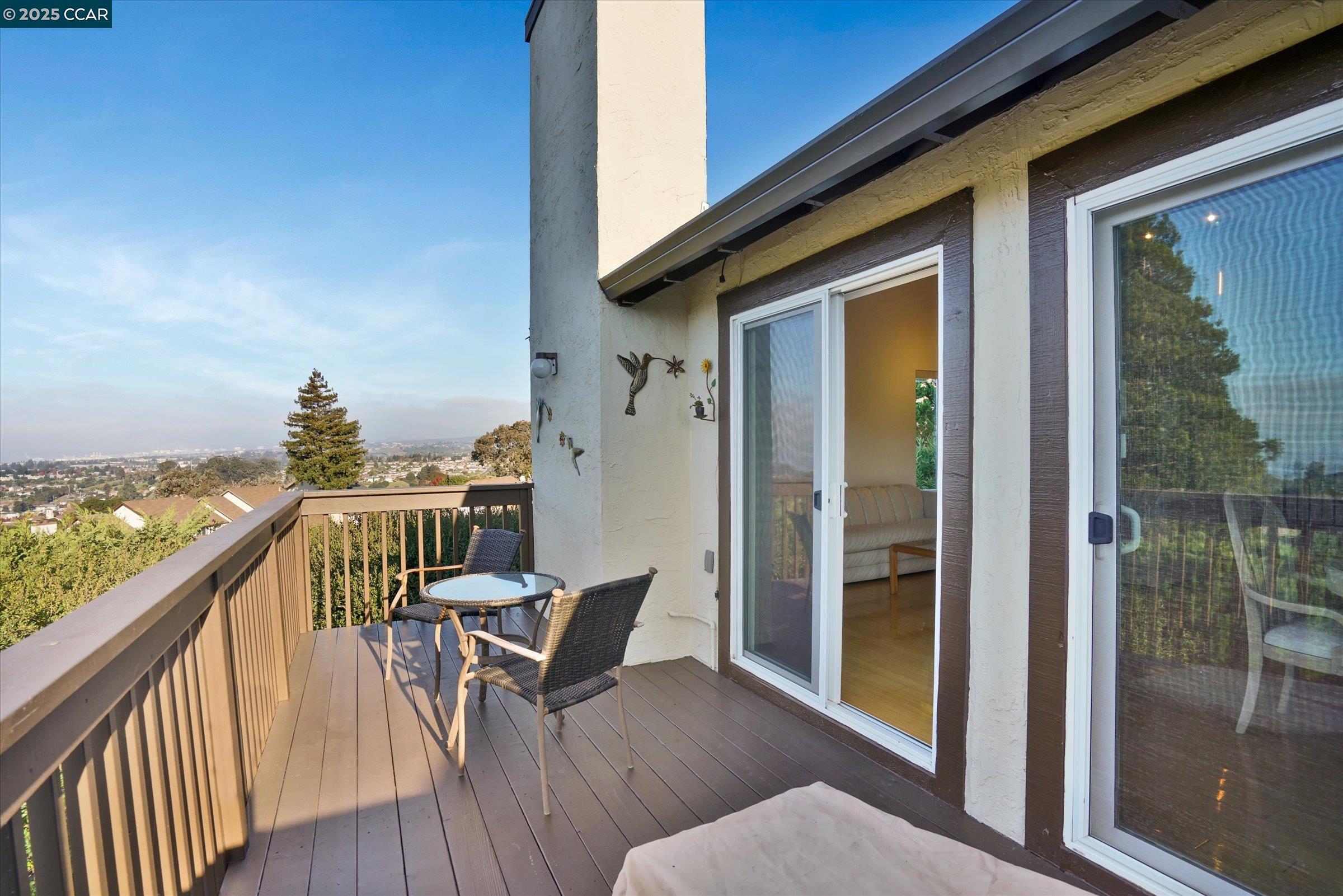 Detail Gallery Image 34 of 60 For 1310 Lewis Ln, Pinole,  CA 94564-2132 - 3 Beds | 2/1 Baths