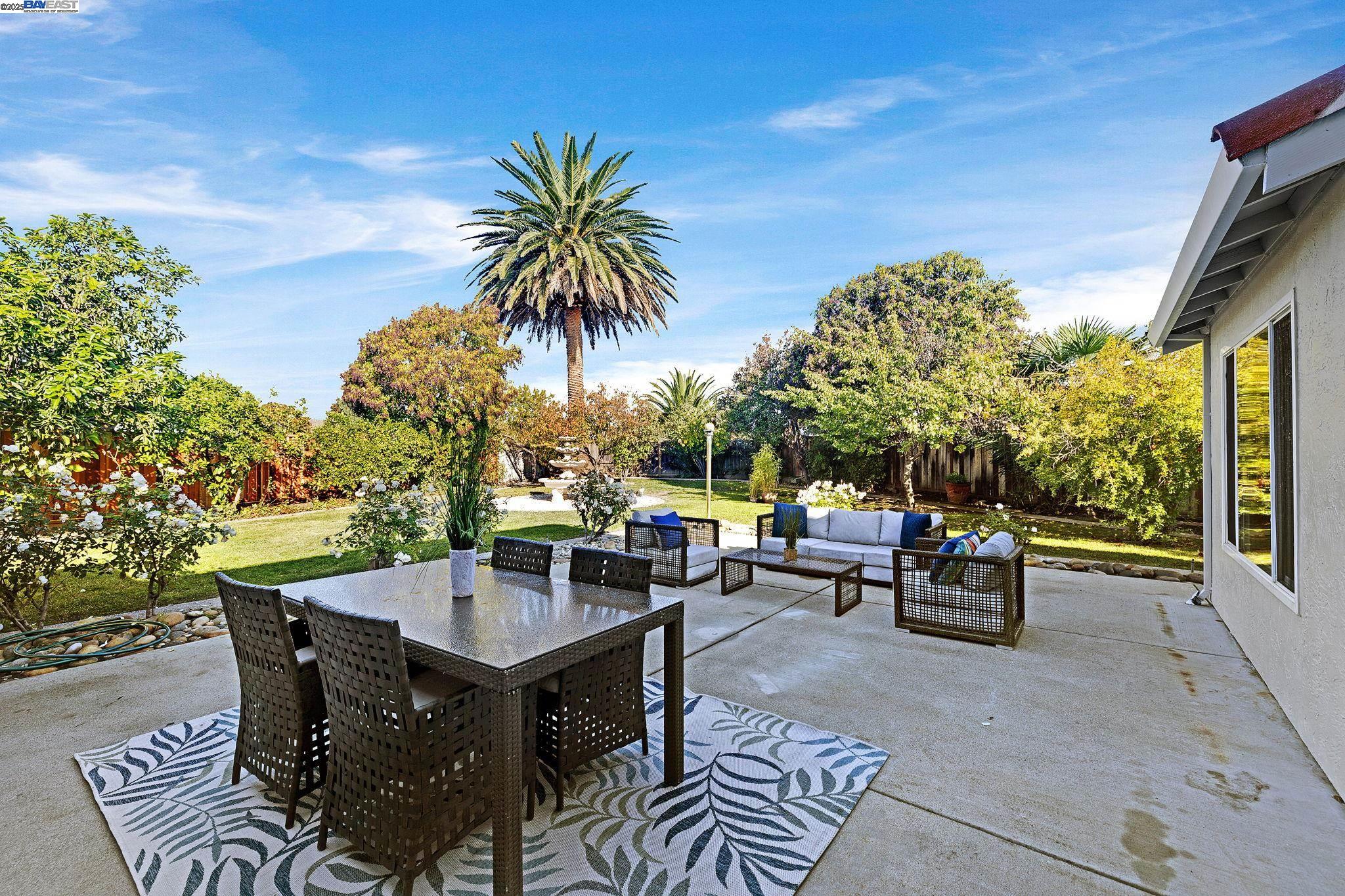 Detail Gallery Image 28 of 40 For 4943 Antioch Loop, Union City,  CA 94587 - 4 Beds | 2/1 Baths