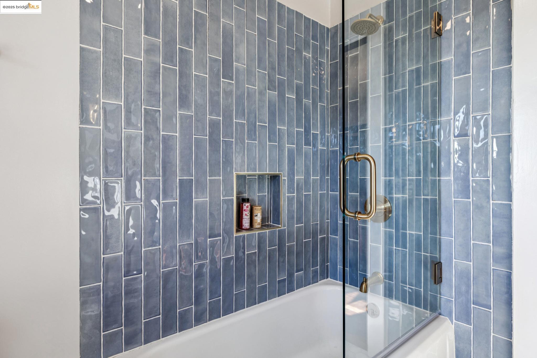 Detail Gallery Image 45 of 59 For 912 Indian Rock Ave, Berkeley,  CA 94707 - 4 Beds | 3/1 Baths