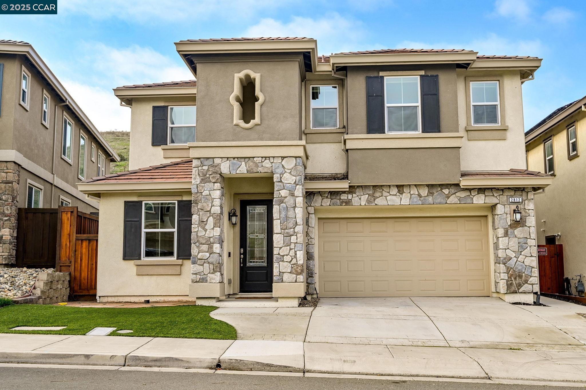 Front Image Thumbnail for CC41118333