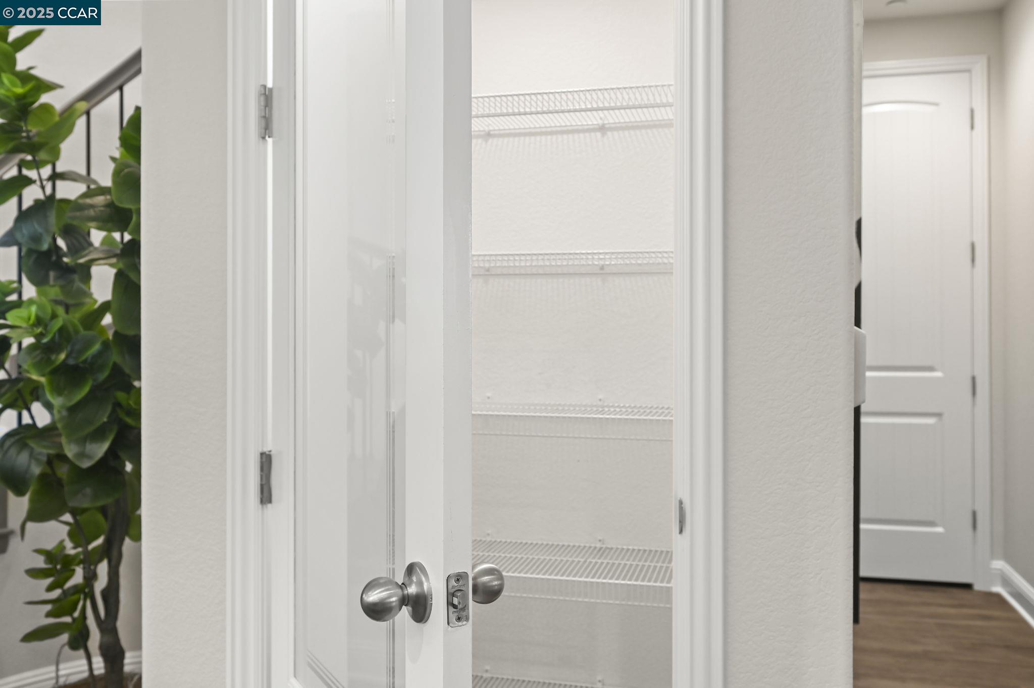 Detail Gallery Image 15 of 56 For 2812 Rio Seco Dr, Bay Point,  CA 94565 - 5 Beds | 3/1 Baths