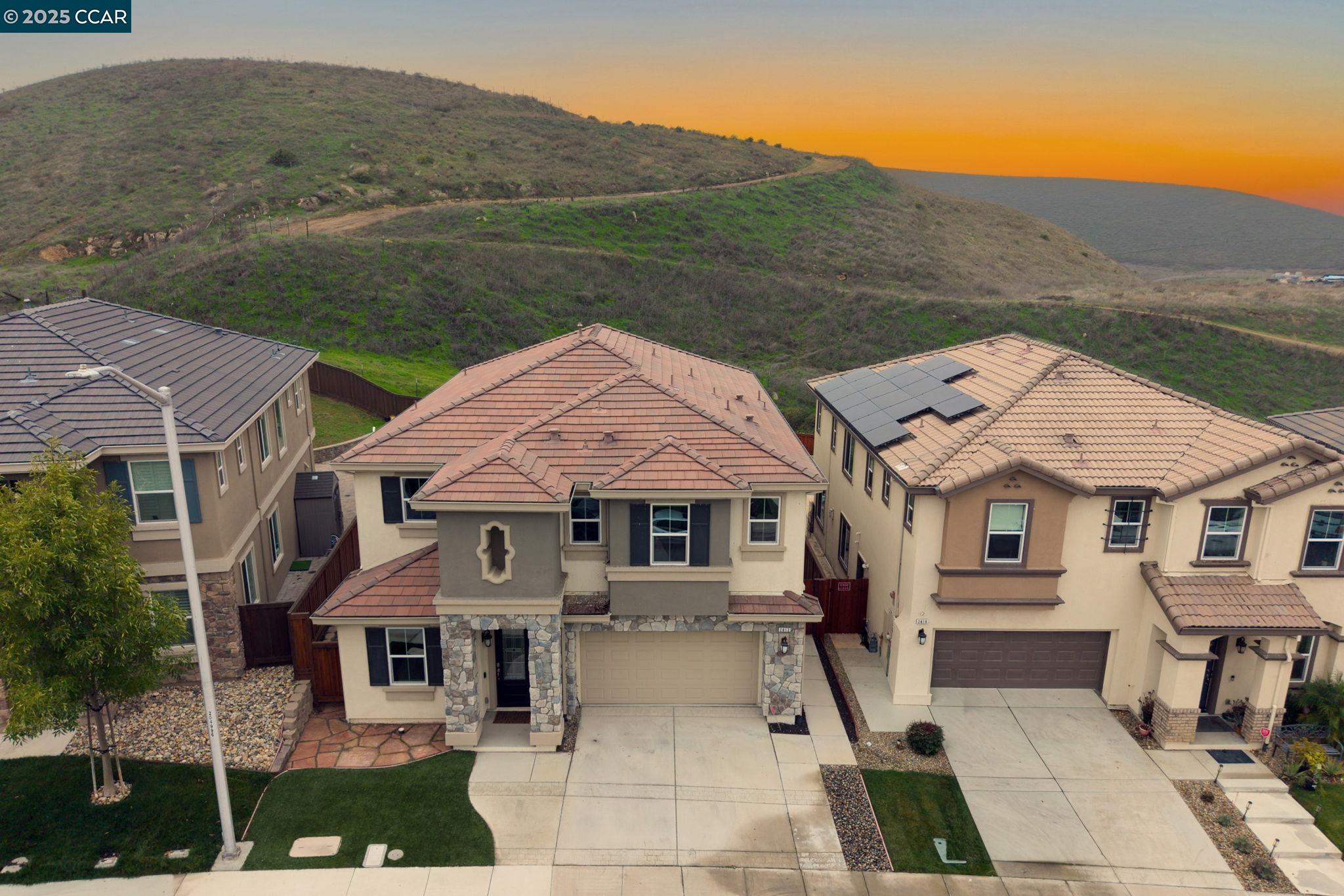 Detail Gallery Image 3 of 56 For 2812 Rio Seco Dr, Bay Point,  CA 94565 - 5 Beds | 3/1 Baths