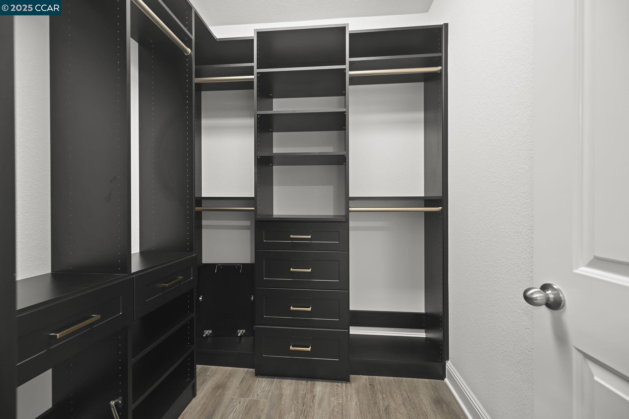 Detail Gallery Image 23 of 56 For 2812 Rio Seco Dr, Bay Point,  CA 94565 - 5 Beds | 3/1 Baths