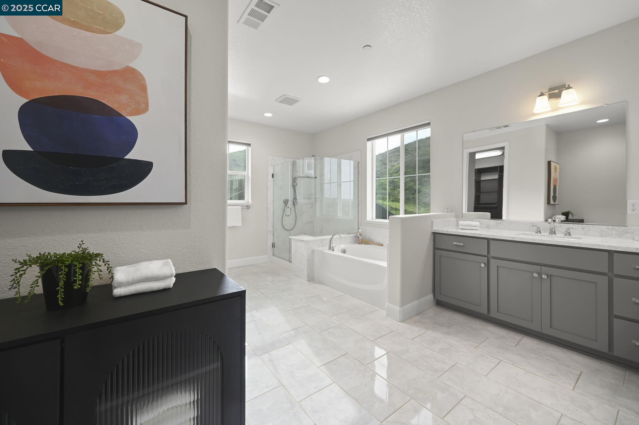 Detail Gallery Image 29 of 56 For 2812 Rio Seco Dr, Bay Point,  CA 94565 - 5 Beds | 3/1 Baths