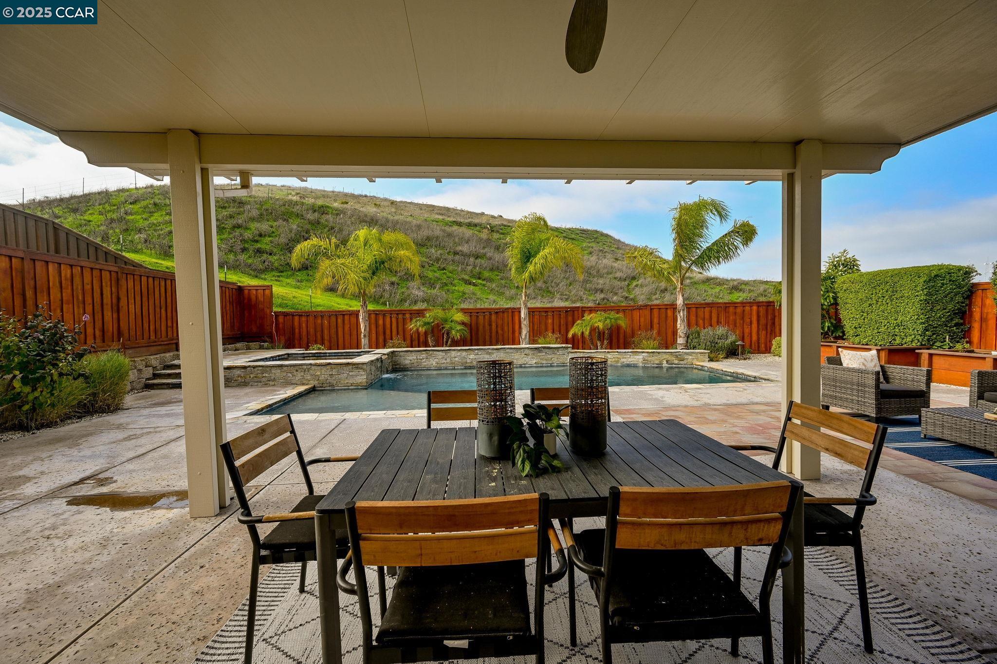 Detail Gallery Image 42 of 56 For 2812 Rio Seco Dr, Bay Point,  CA 94565 - 5 Beds | 3/1 Baths