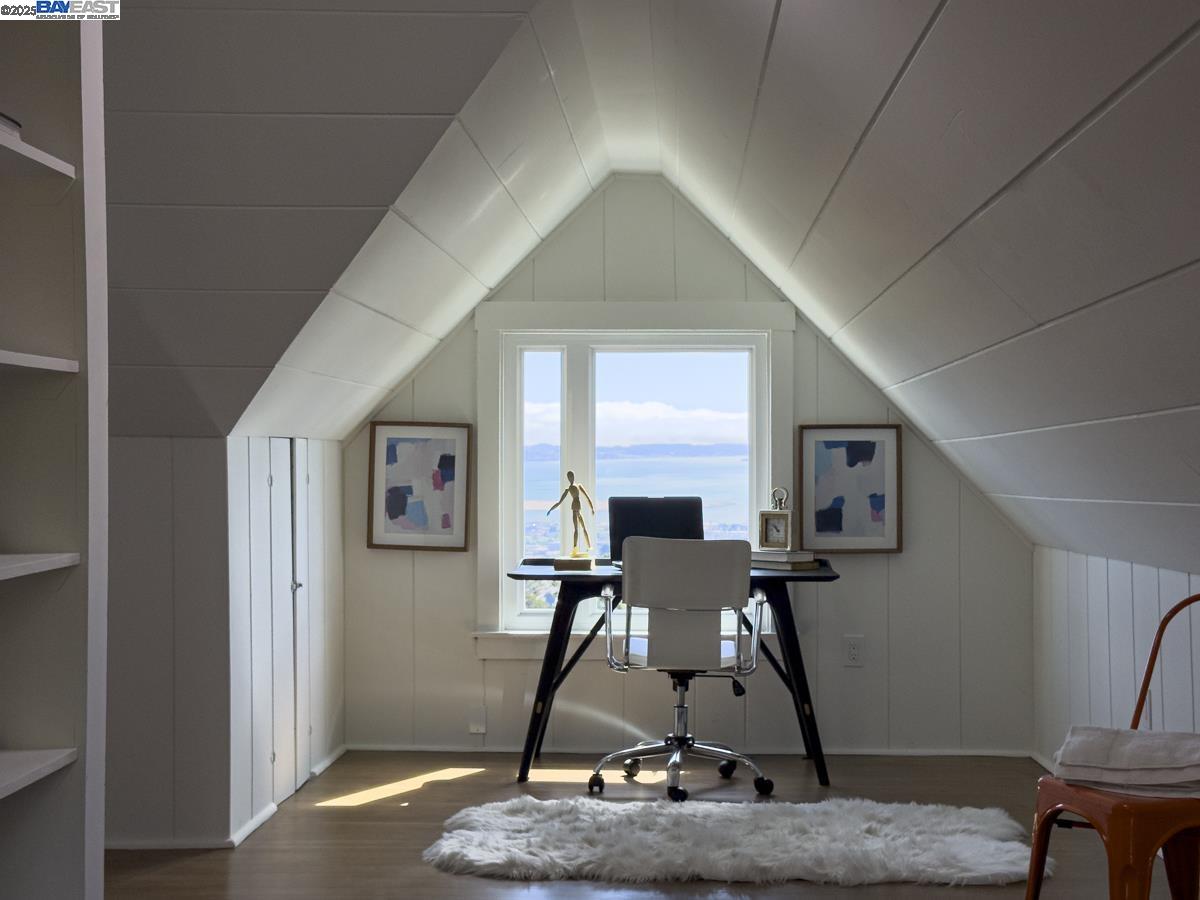 Detail Gallery Image 38 of 52 For 479 Kentucky Ave, Berkeley,  CA 94707 - 3 Beds | 2 Baths