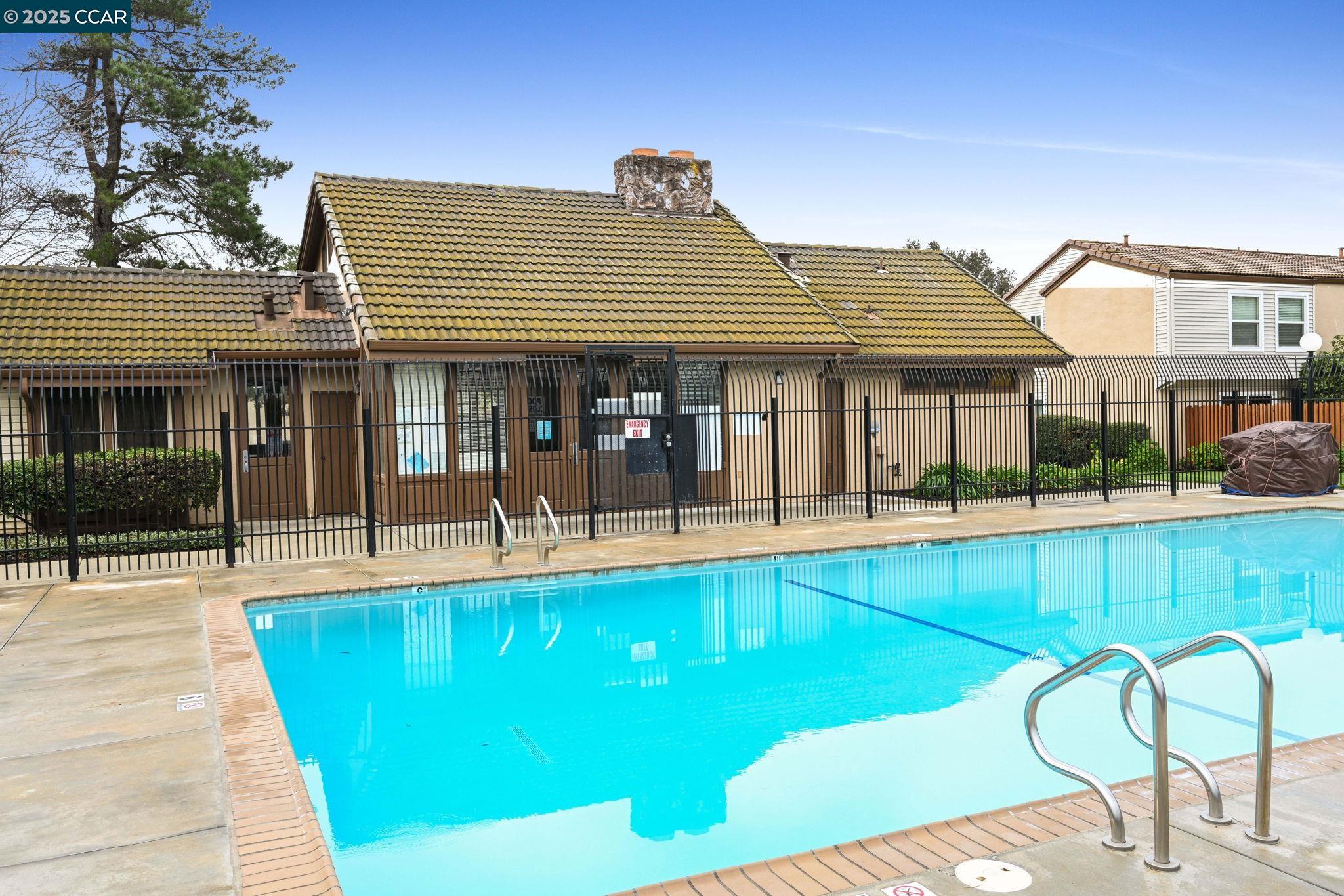 Photo #22: 41118337 Listing: Photo #22