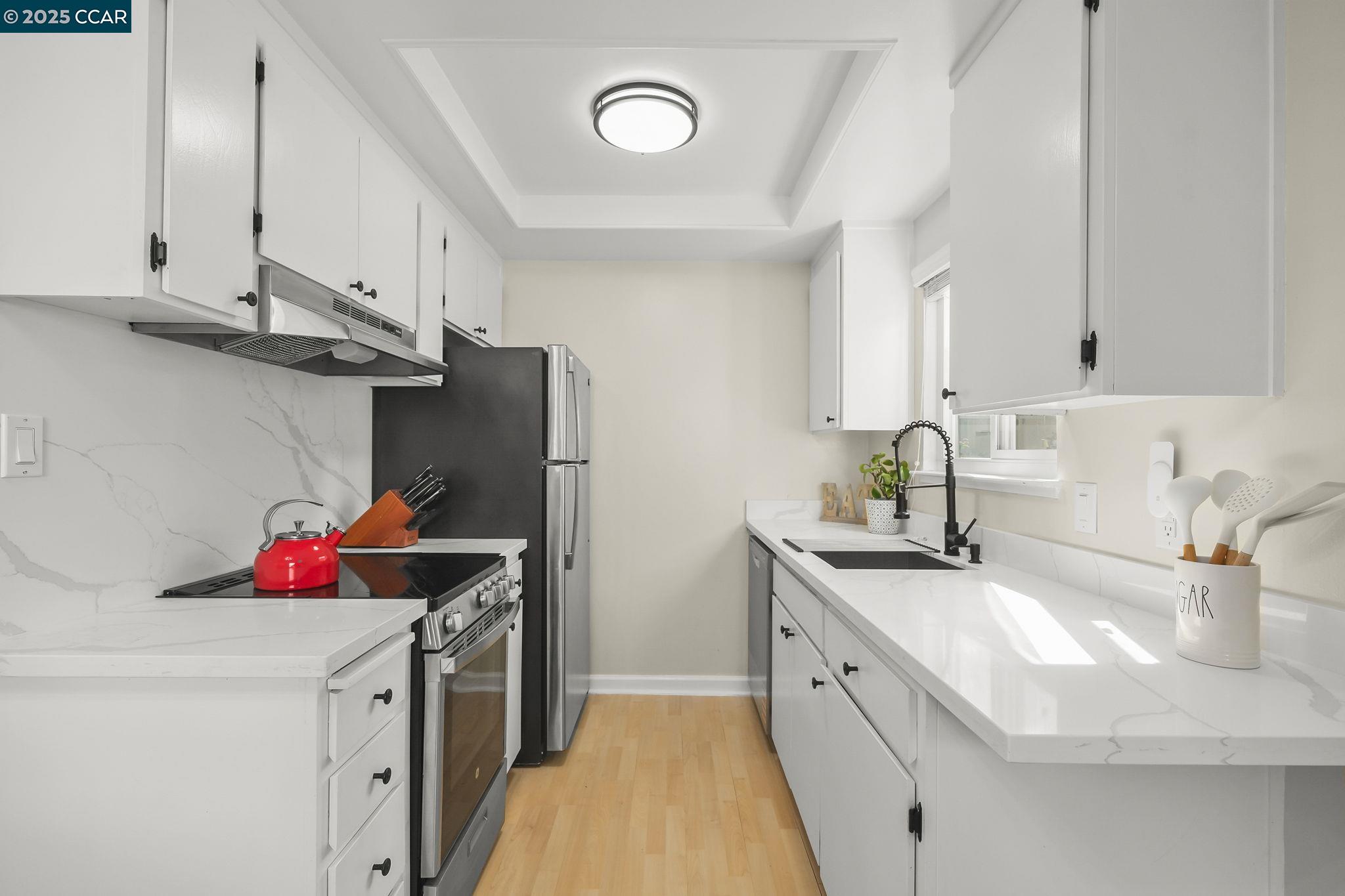 Photo #4: 41118337 Listing: Photo #4