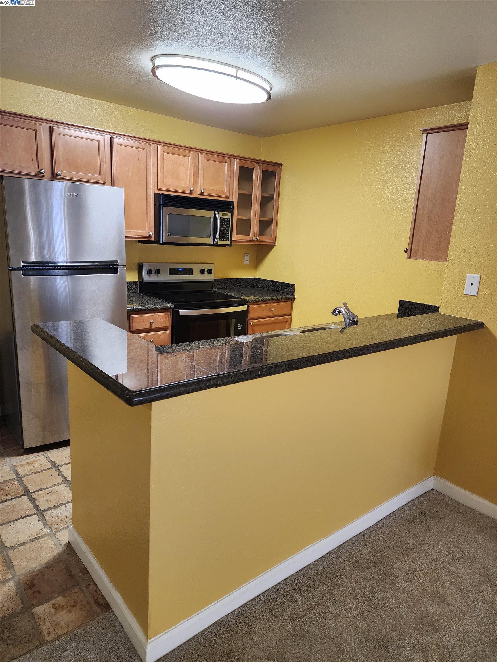 Detail Gallery Image 1 of 25 For 484 Dempsey Rd #186,  Milpitas,  CA 95035 - 1 Beds | 1 Baths