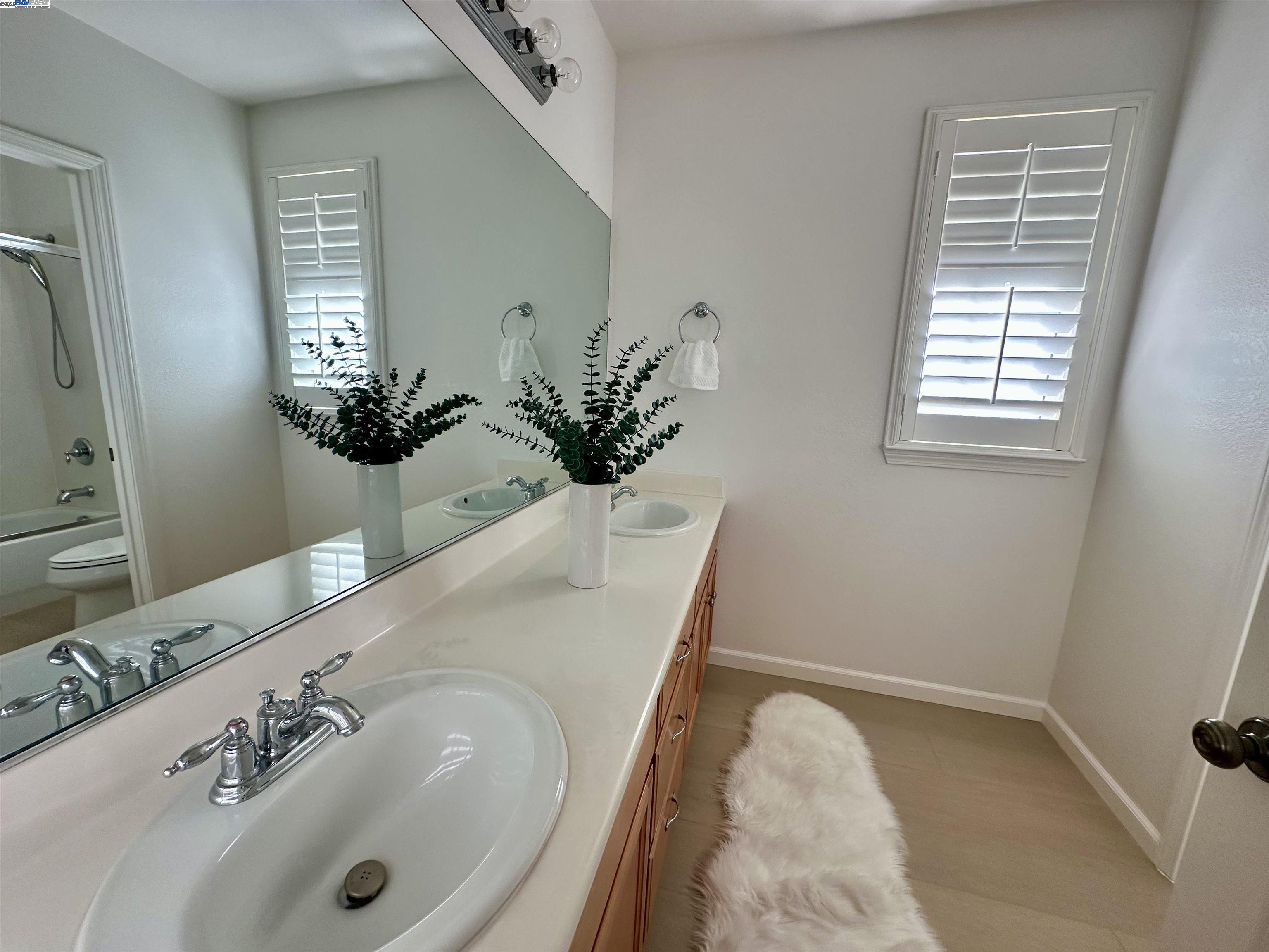 Detail Gallery Image 16 of 45 For 372 S Caballo Street, Mountain House,  CA 95391 - 5 Beds | 3 Baths