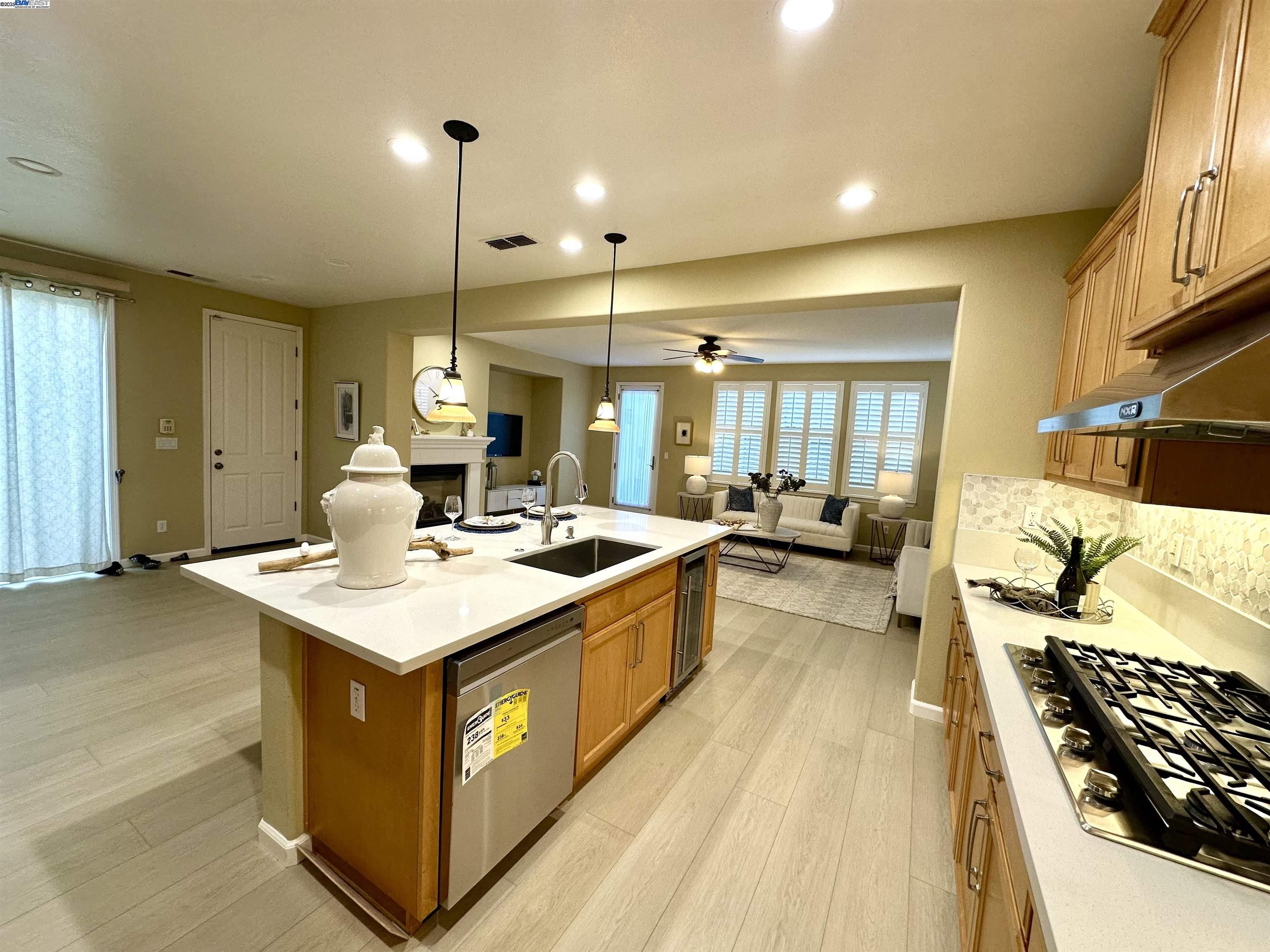 Detail Gallery Image 44 of 45 For 372 S Caballo Street, Mountain House,  CA 95391 - 5 Beds | 3 Baths