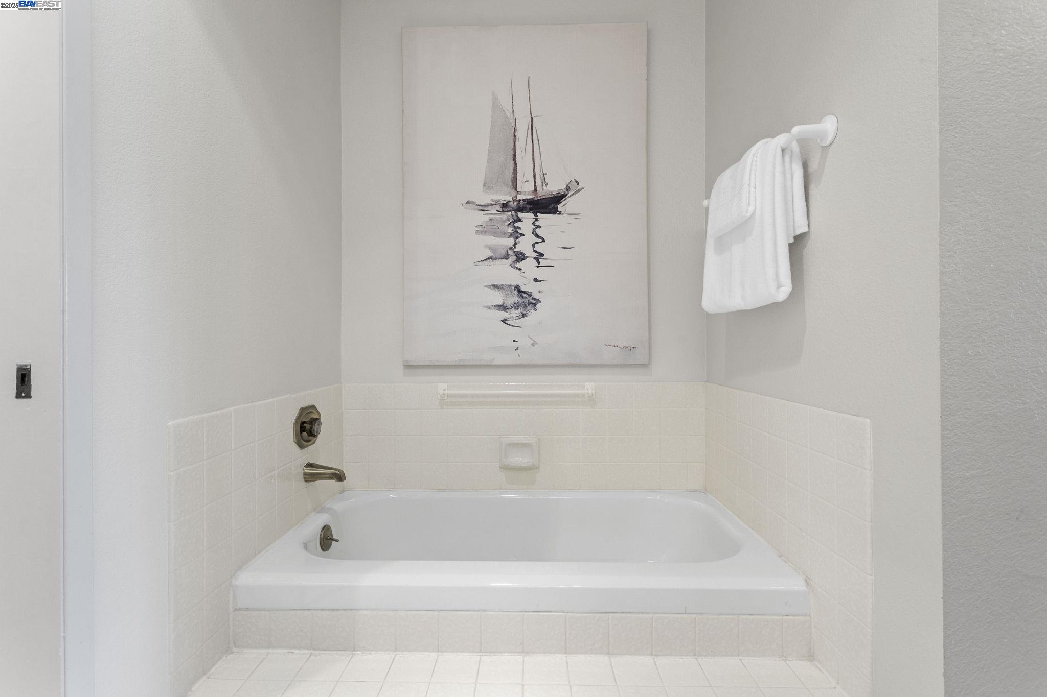 Photo #28: 41118366 Listing: Photo #28