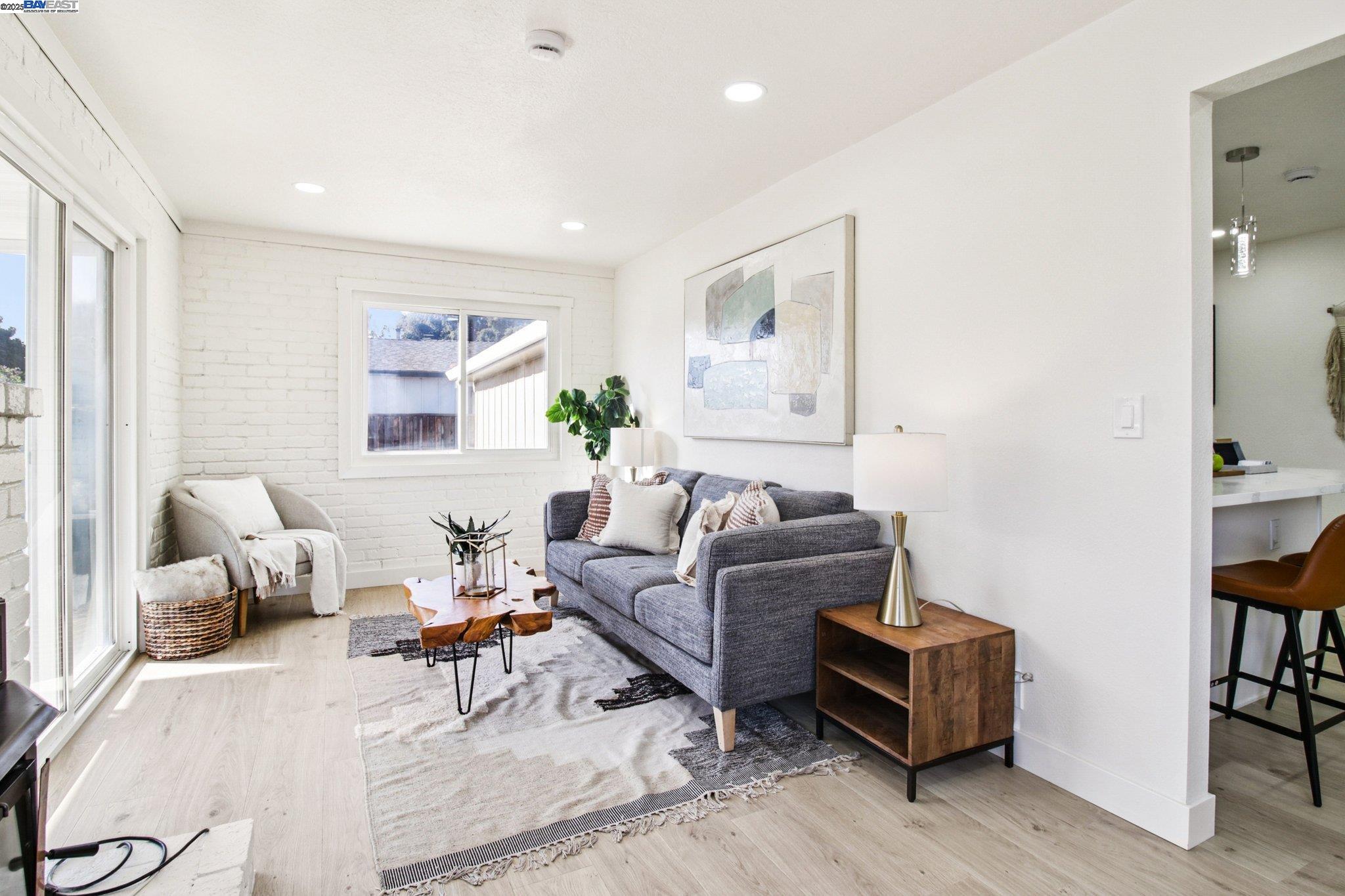 Detail Gallery Image 11 of 40 For 35593 Cleremont Dr, Newark,  CA 94560 - 3 Beds | 2 Baths