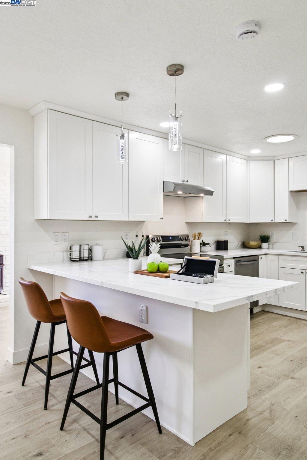 Detail Gallery Image 17 of 40 For 35593 Cleremont Dr, Newark,  CA 94560 - 3 Beds | 2 Baths